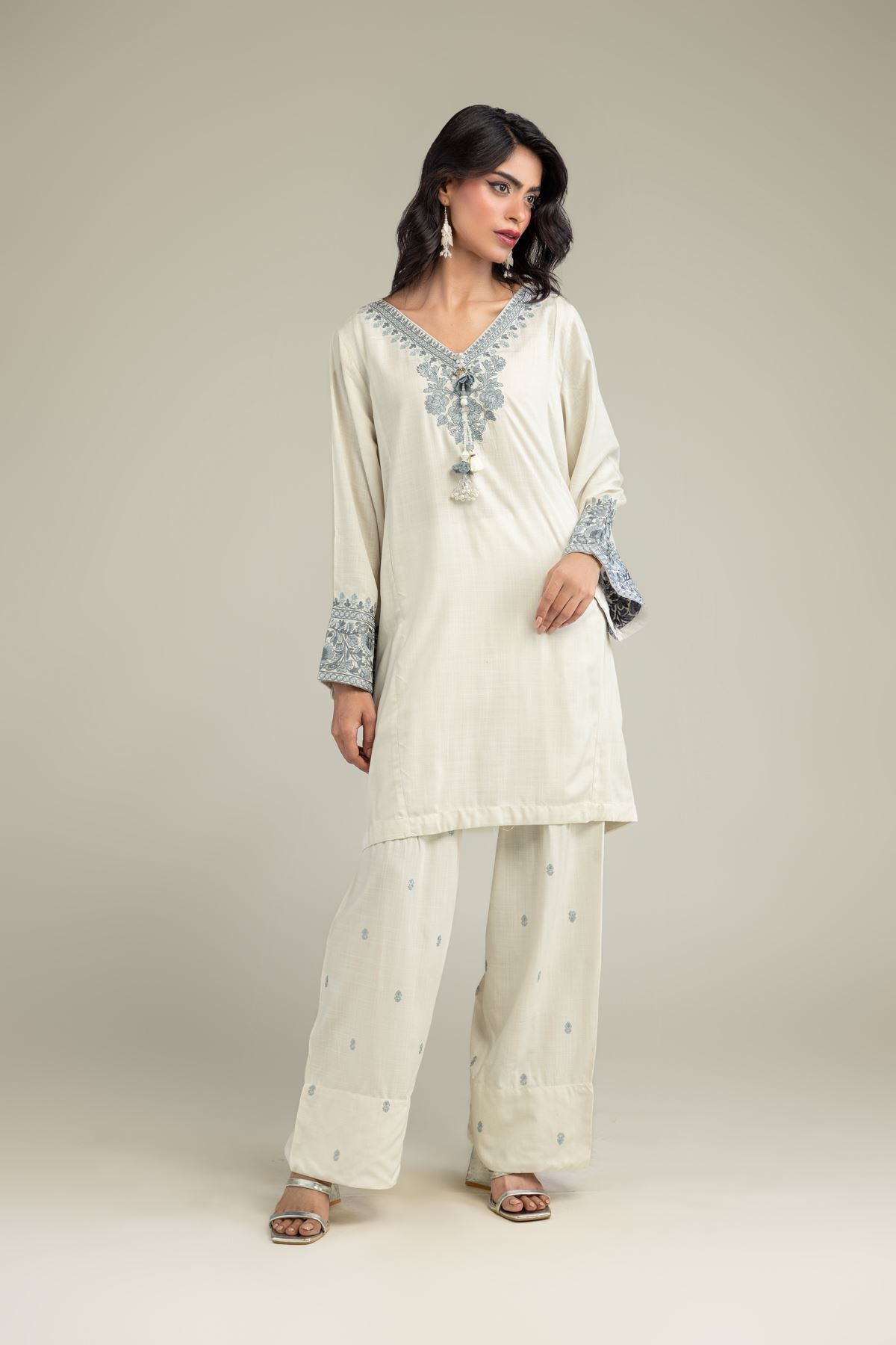 Embroidered Raw Silk Floral V-Neck Kurta - 2-26-301-A-E1-VG