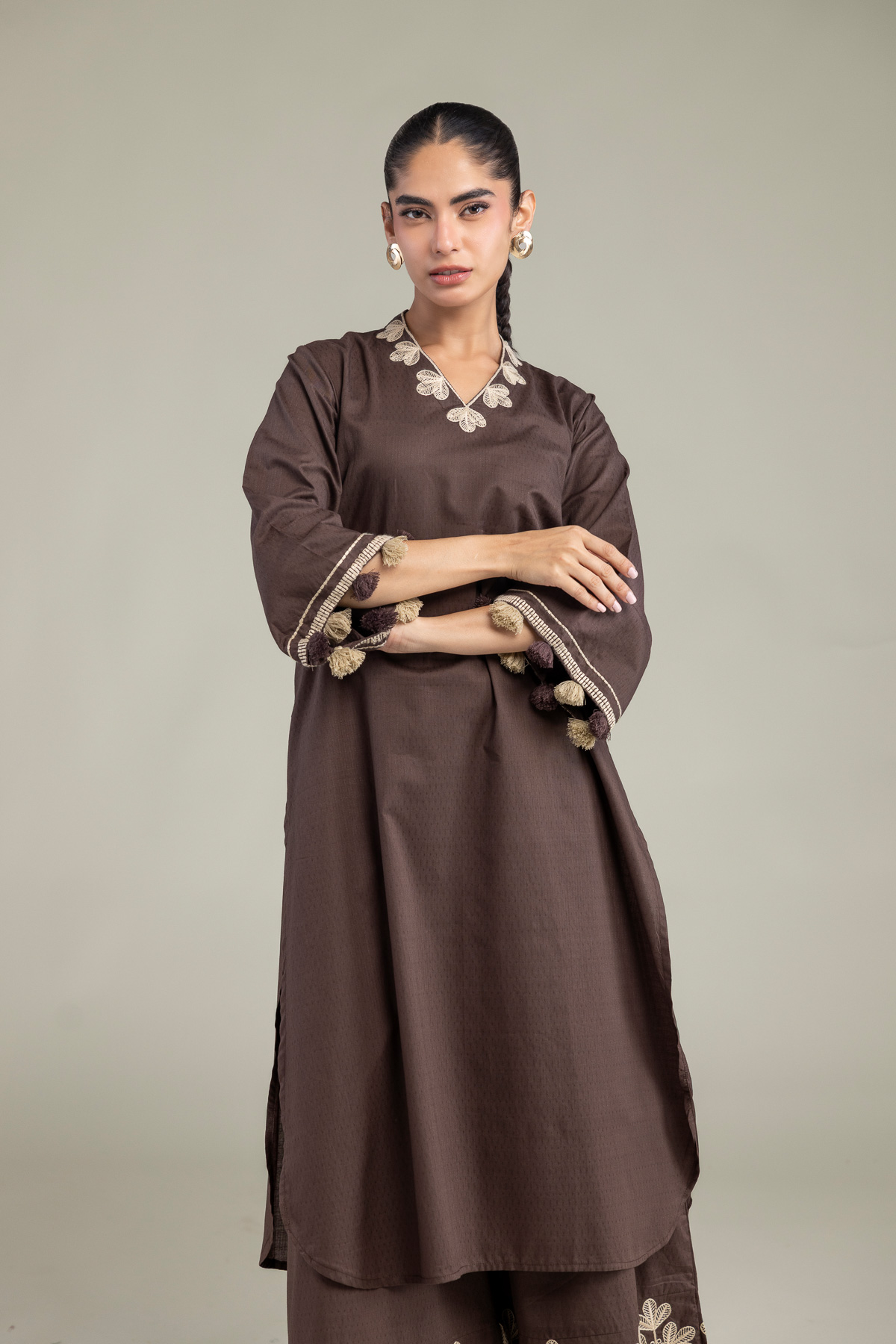 Embroidered Cotton Dobby Brown V-Neck Kurta - 1-26-102-A-F-VG