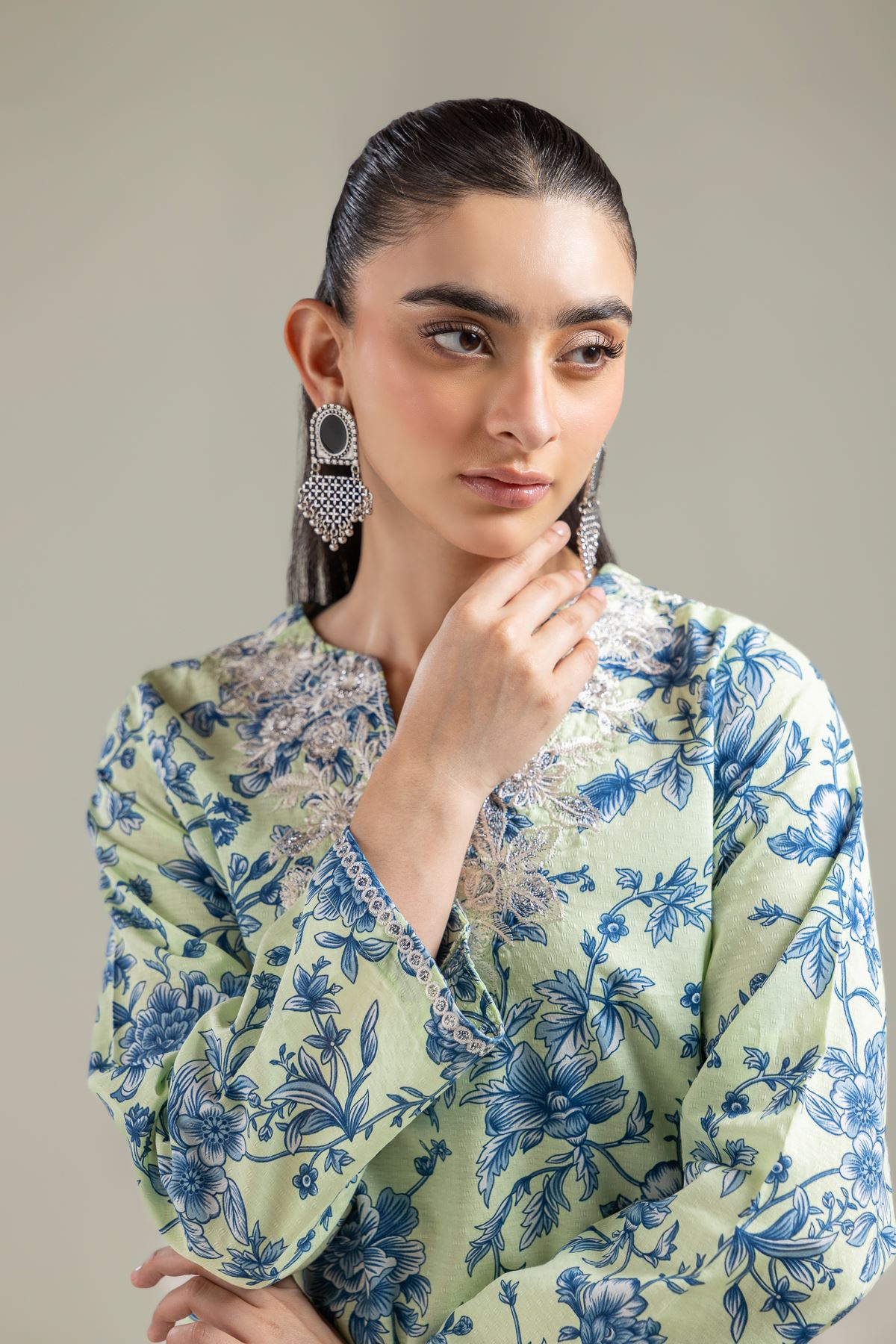 Embroidered Cotton Dobby Short Cotton Kurta - T-A22-26-122FI1-VG