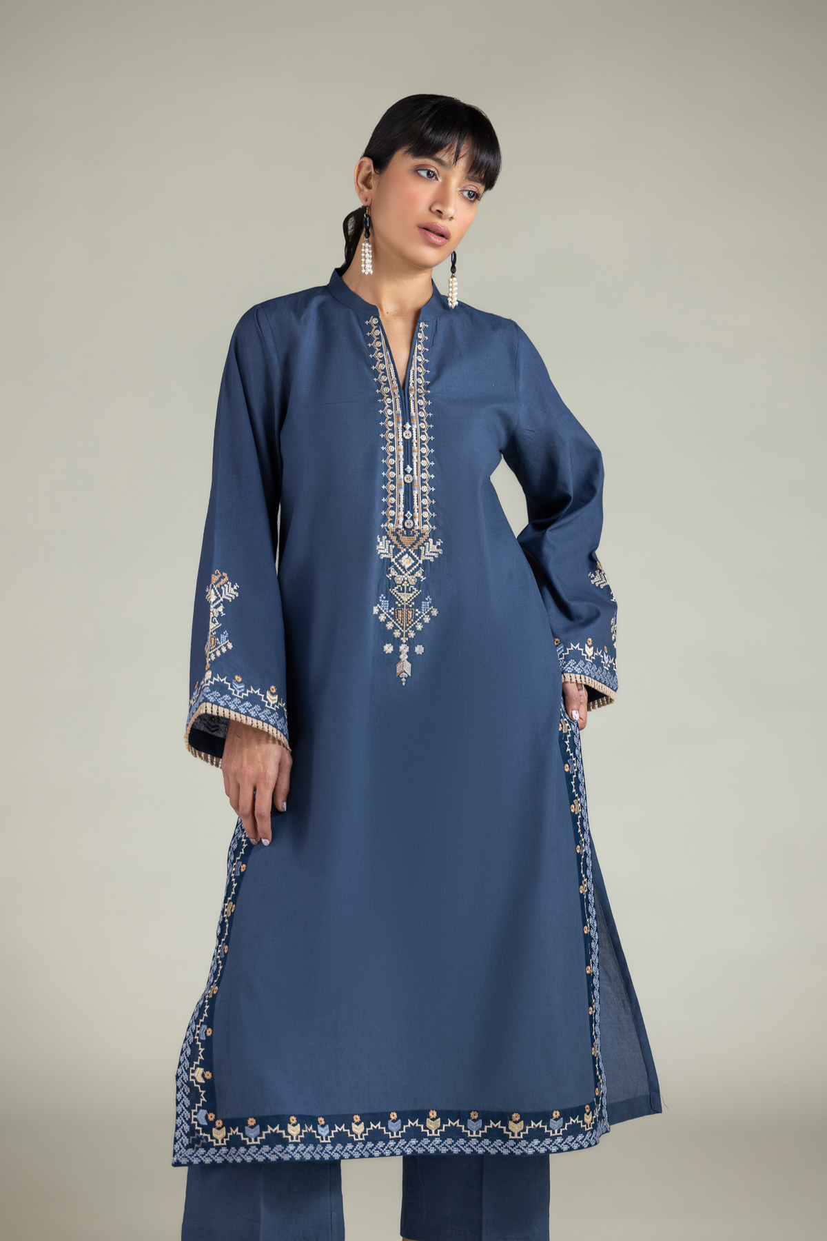 Embroidered Cambric Cambric Tailored Set - 2-26-204-A-A1-VG