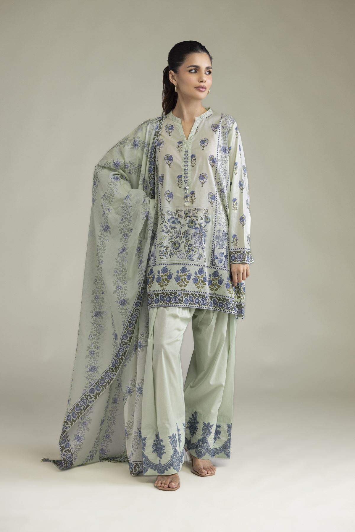 Embroidered Lawn Lawn Tailored 3-Piece - 8-26-303-A-C1-VG