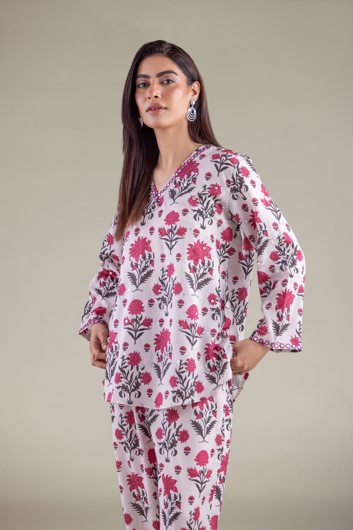 Embroidered Textured Weave Blouse - 6-26-104-A-D-VG