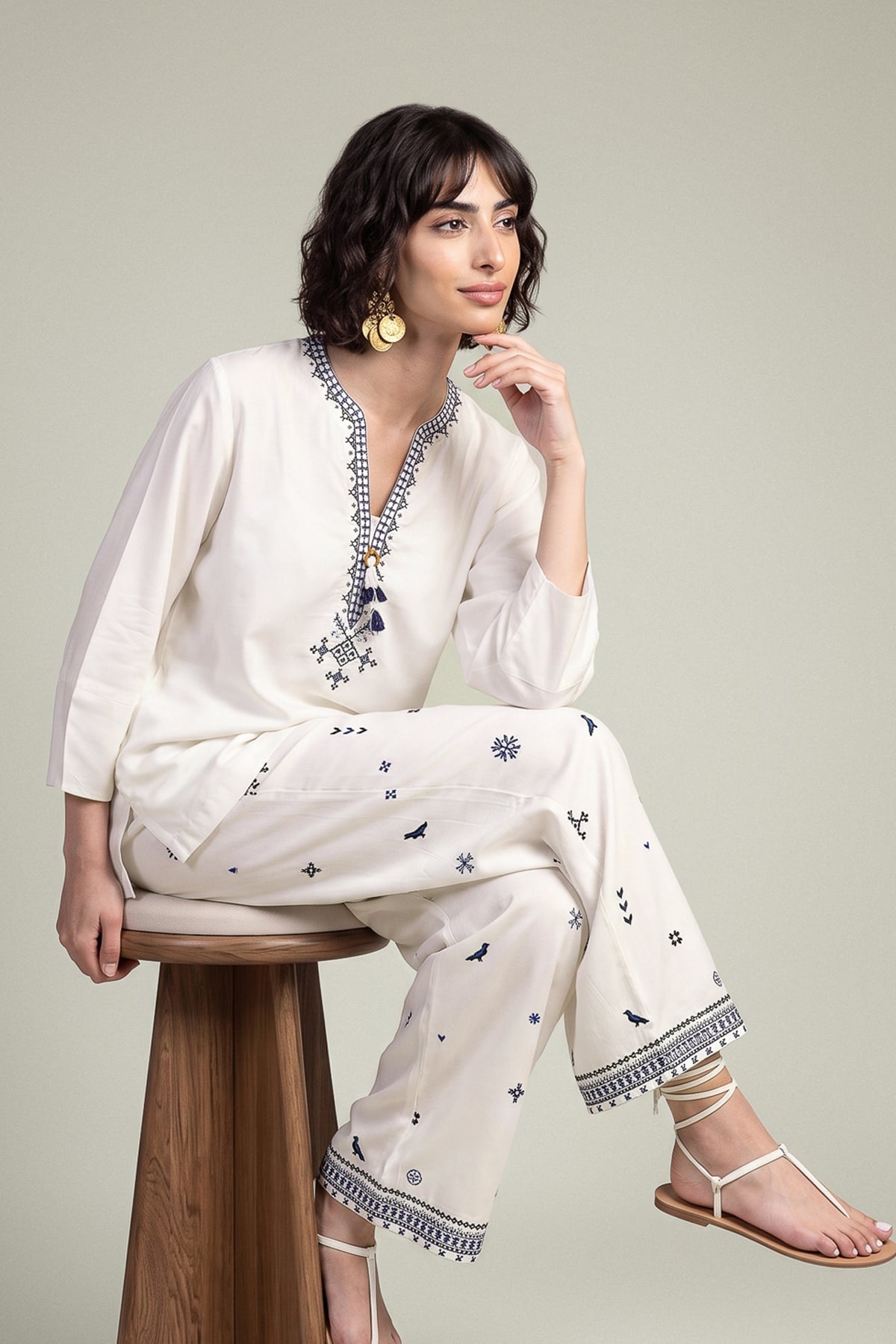 Embroidered Viscose Crepe V-Neck Crepe Blouse - 1-26-309-B-D1-VG