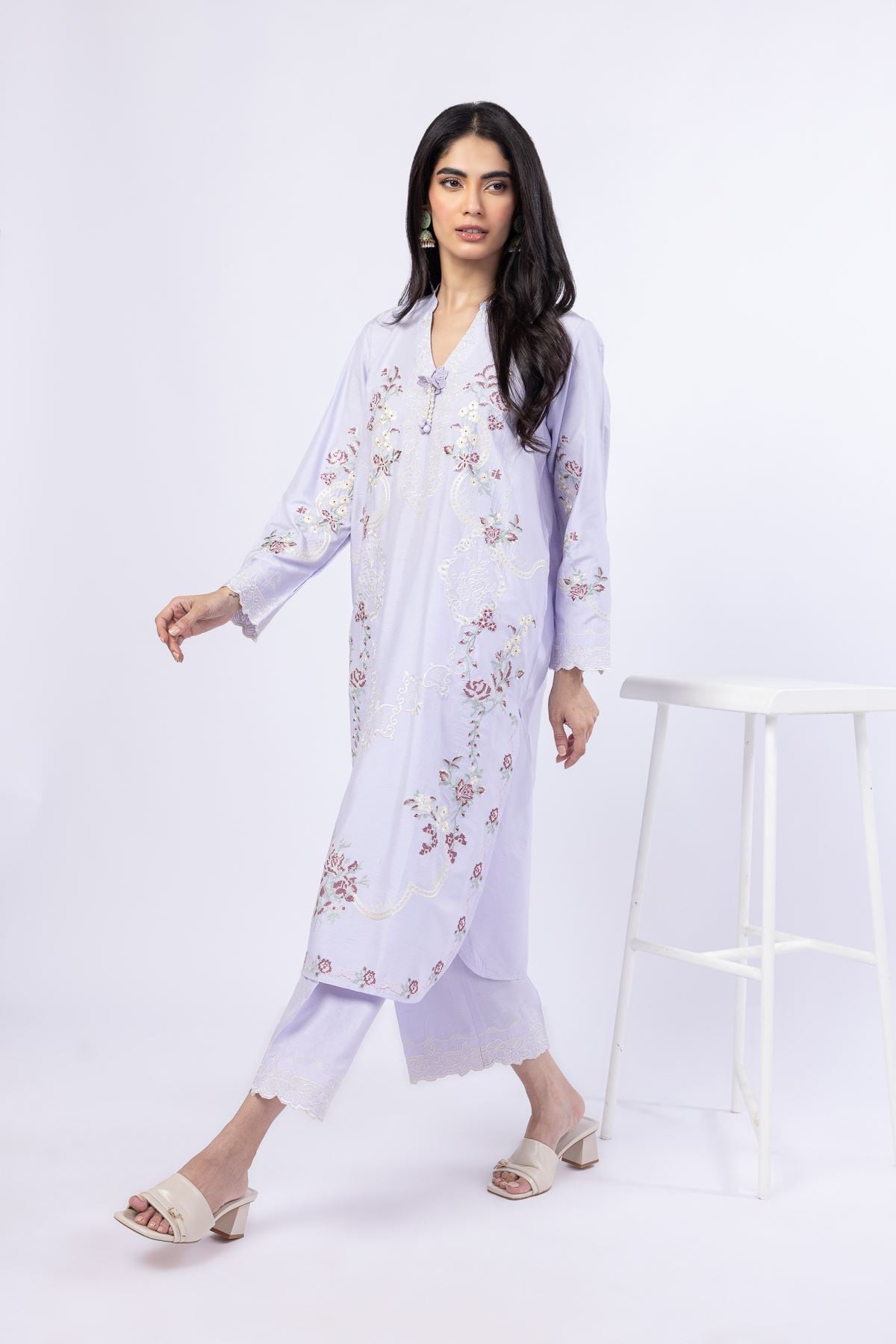 Embroidered Raw Silk Pants - 25-04E48-07TA-VG