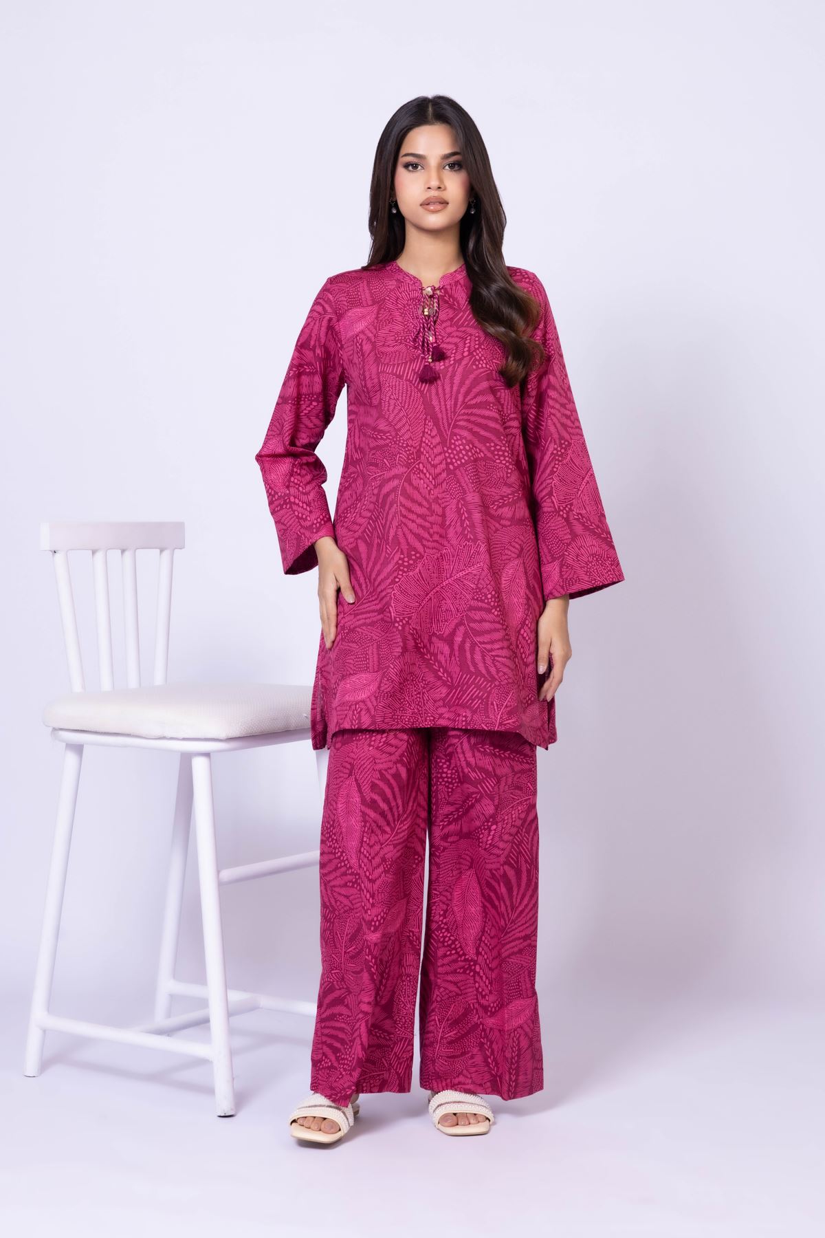 Printed Khaddar Pants - 25-10-12E5-11TB-VG