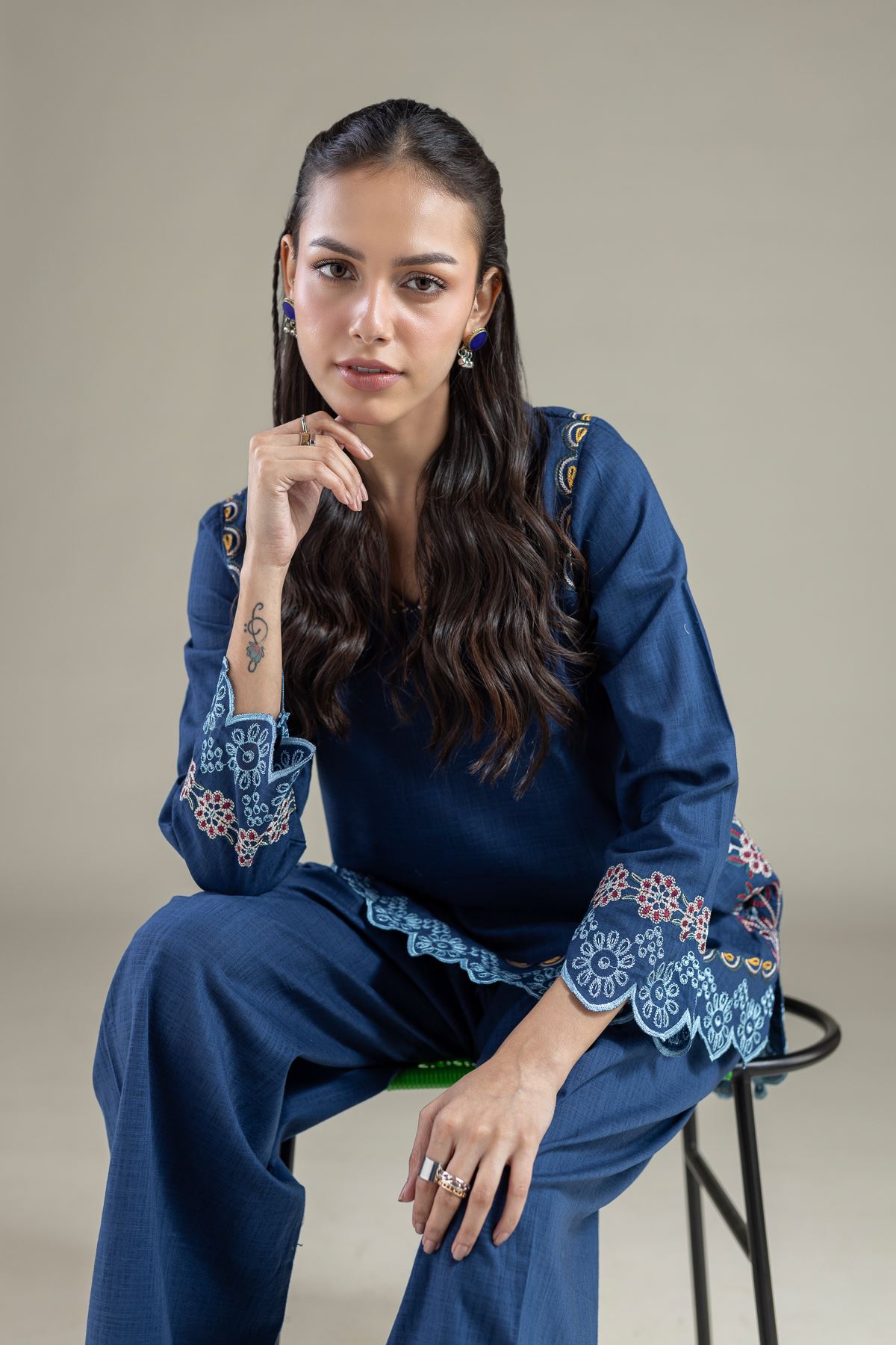 Embroidered Heavy Textured Cotton Kurta - OTD4-EX22-10TA-VG