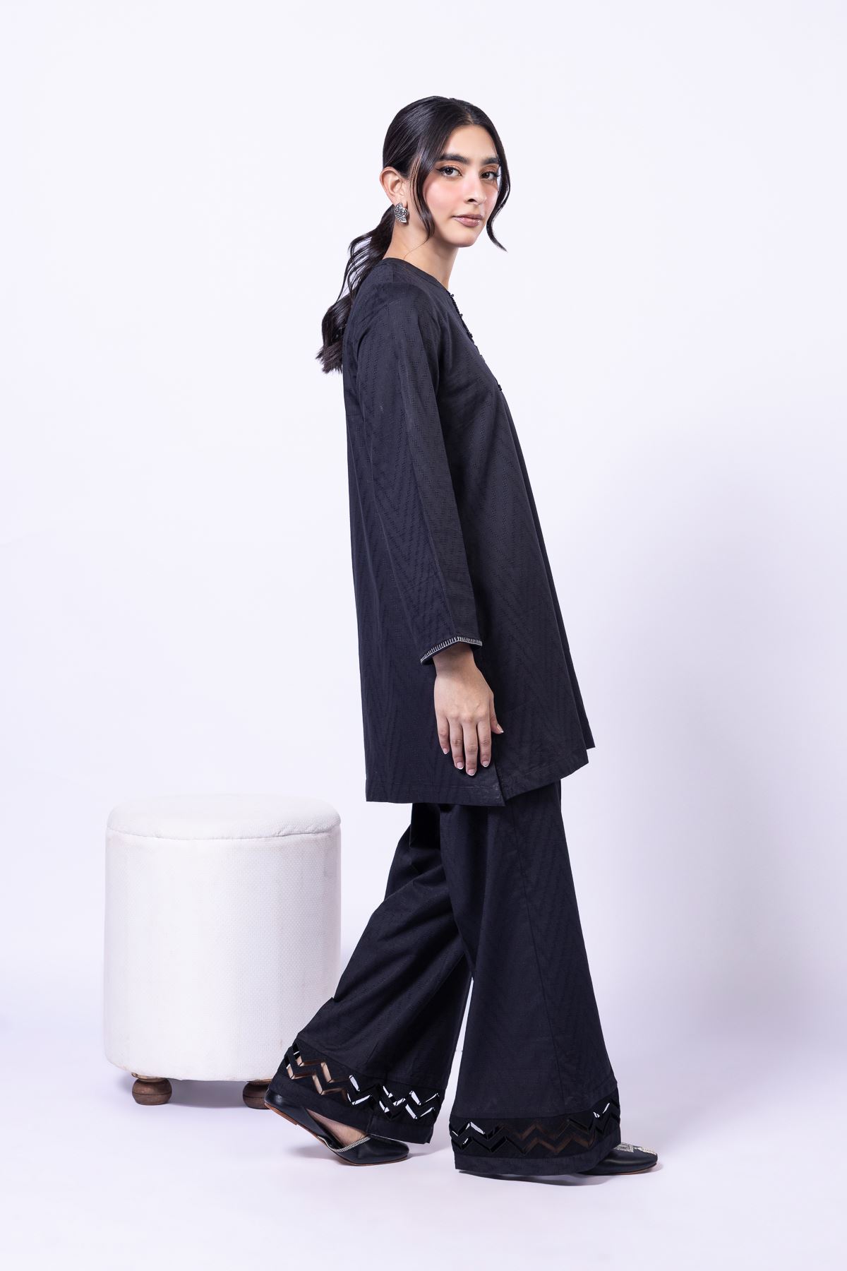 Dyed Jacquard Kurta - 25-09-9S1-07TB-VG