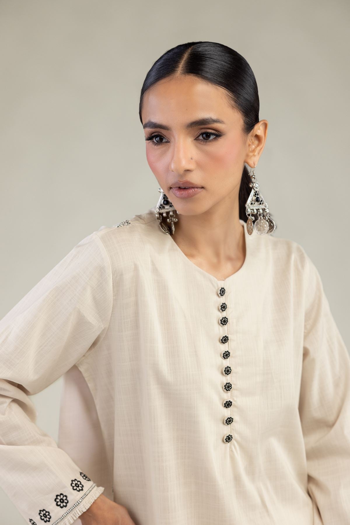 Textured Cotton Embroidered Short Round-Neck Kurta - 1-26-226-A-I1-VG