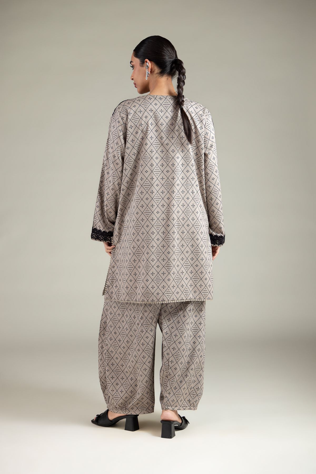 Embroidered Cotton Viscose Kurta - 1-26-108-A-F-VG