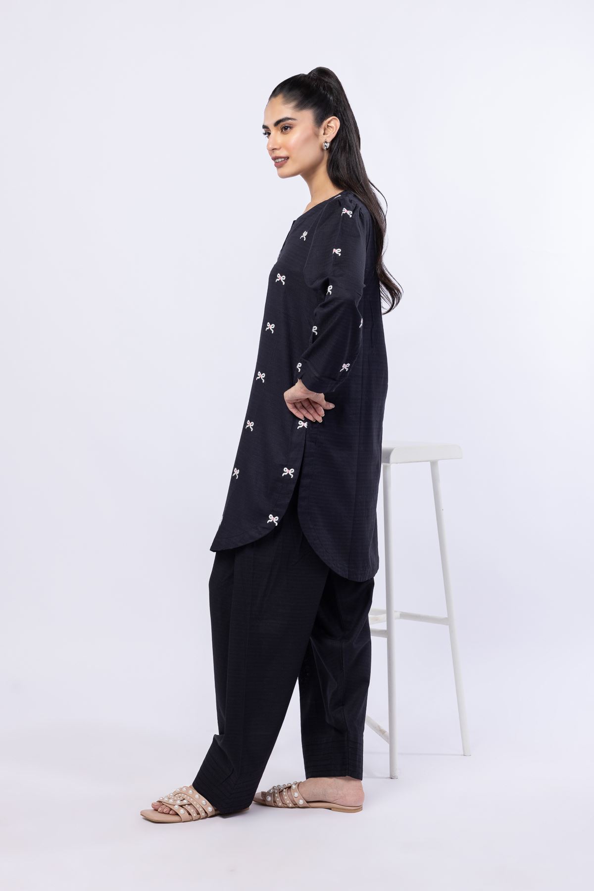 Embroidered Cotton Dobby Kurta - EST24183T-VG