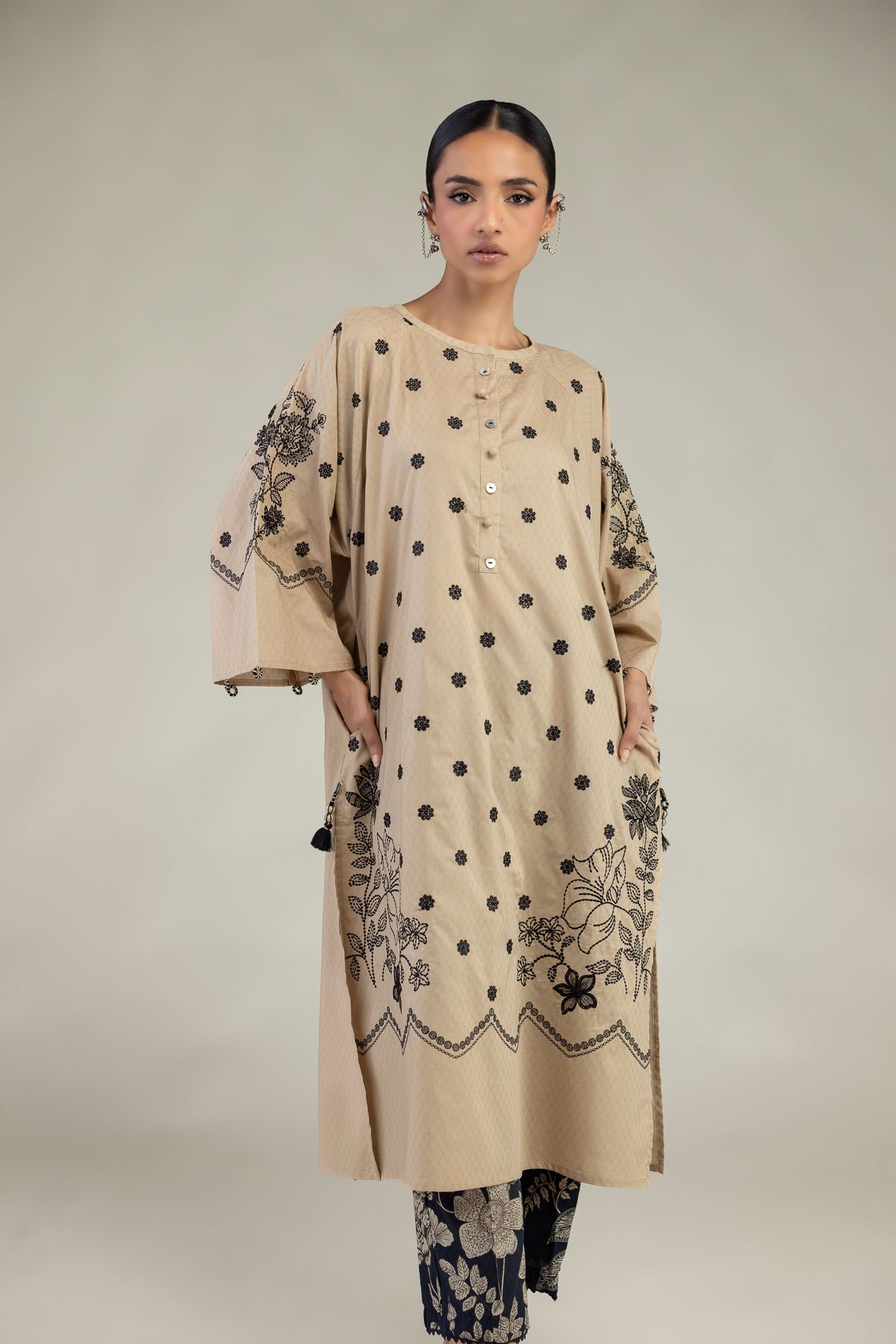 Embroidered Cotton Dobby Beige Cotton Kurta - 1-26-325-A-I1-VG