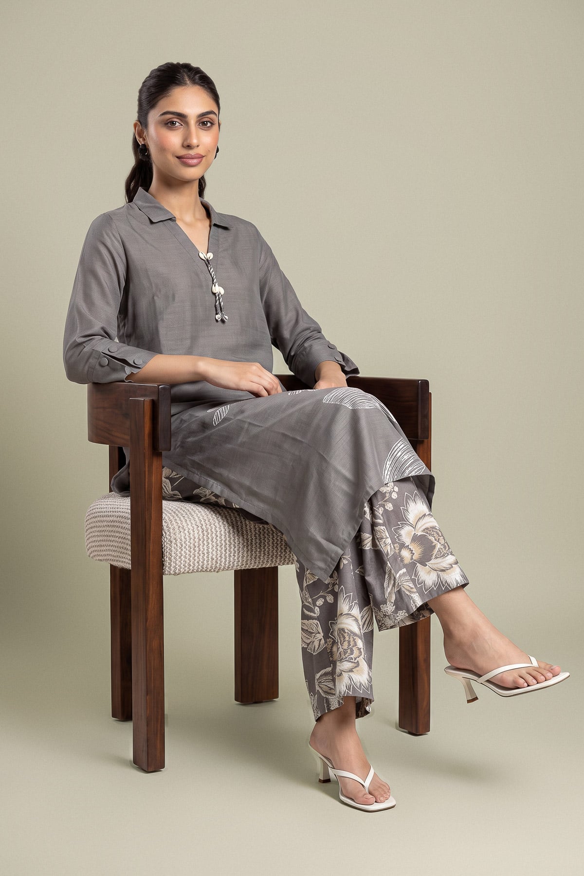 Embroidered Light Khaddar Kurta - 1-26-436-A-K1-VG