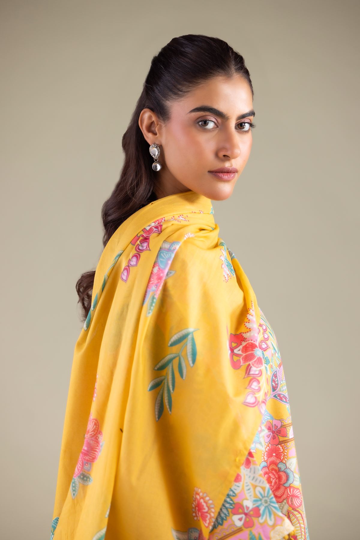 Printed Lawn Floral Dupatta - 1-26-117-B-F-VG