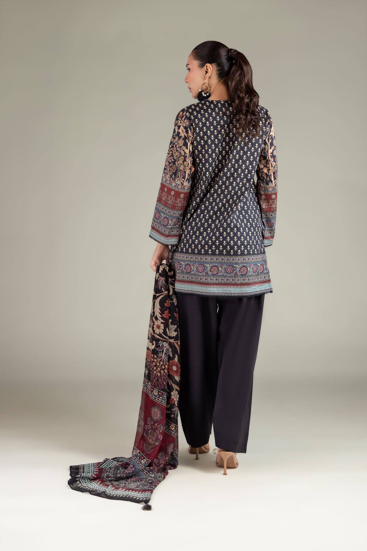 Embroidered Cotton Dobby Cotton Tailored 3-Piece - T-A11-26-109FH1-VG