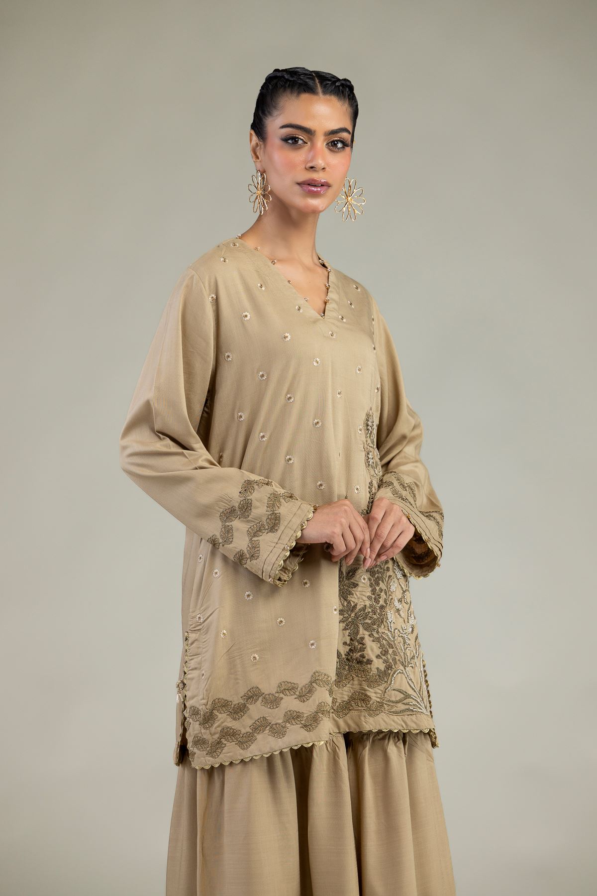 Embroidered Raw Silk Floral V-Neck Kurta - 2-26-203-A-F1-VG