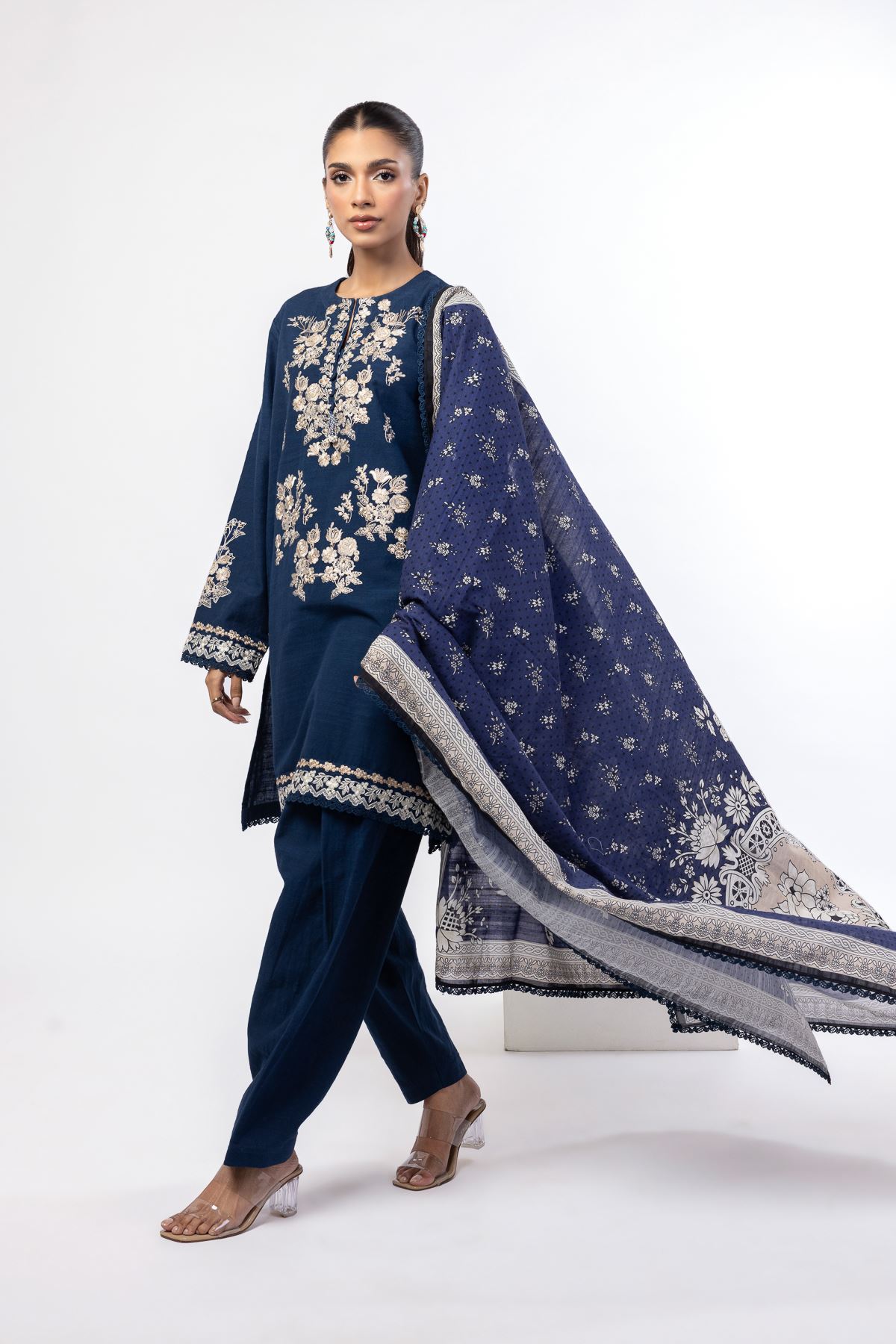 Embroidered Khaddar Tailored 3 Piece - KW32B-VG