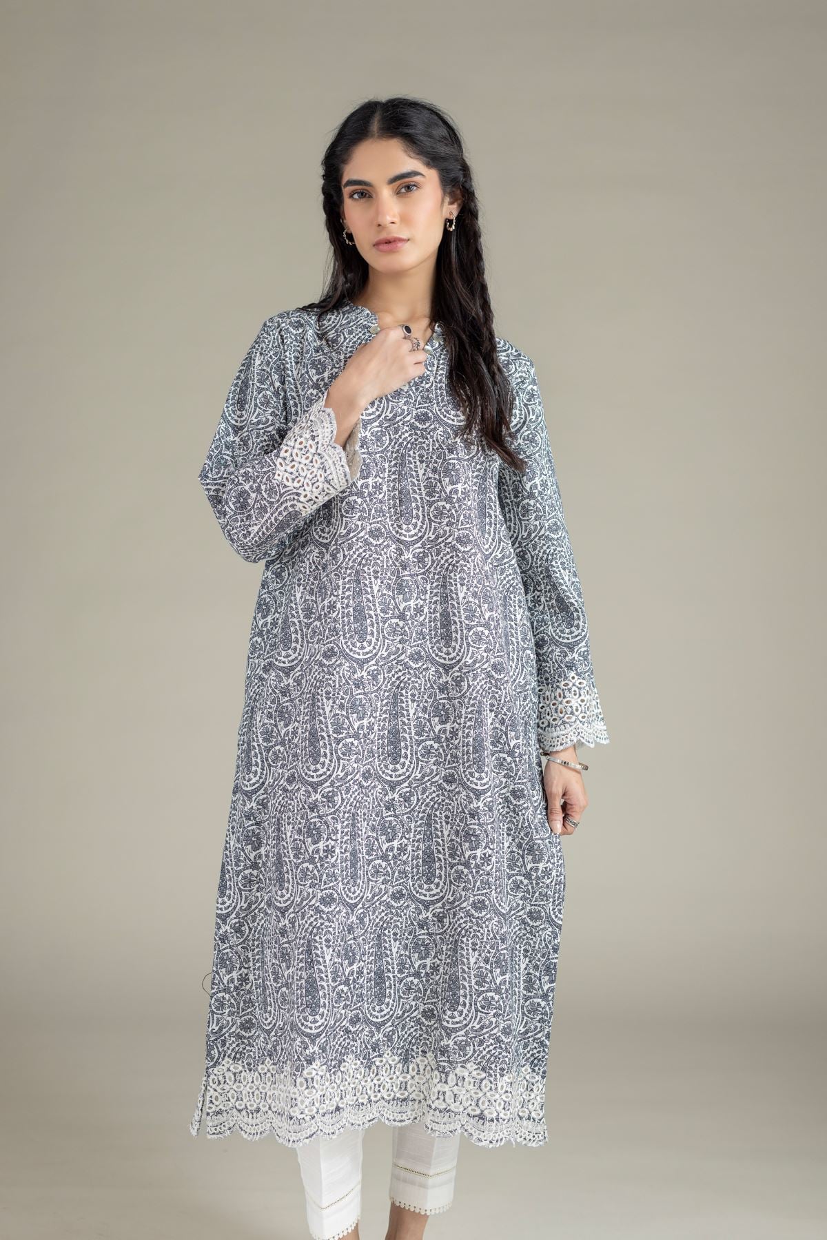 Embroidered Khaddar Kurta - 25-02E23-04TB-VG