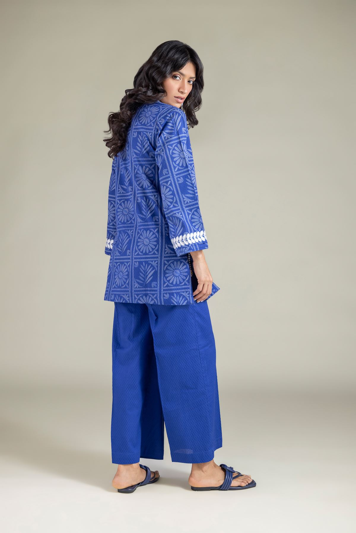 Embroidered Cotton Dobby Kurta - 1-26-113-A-B-VG