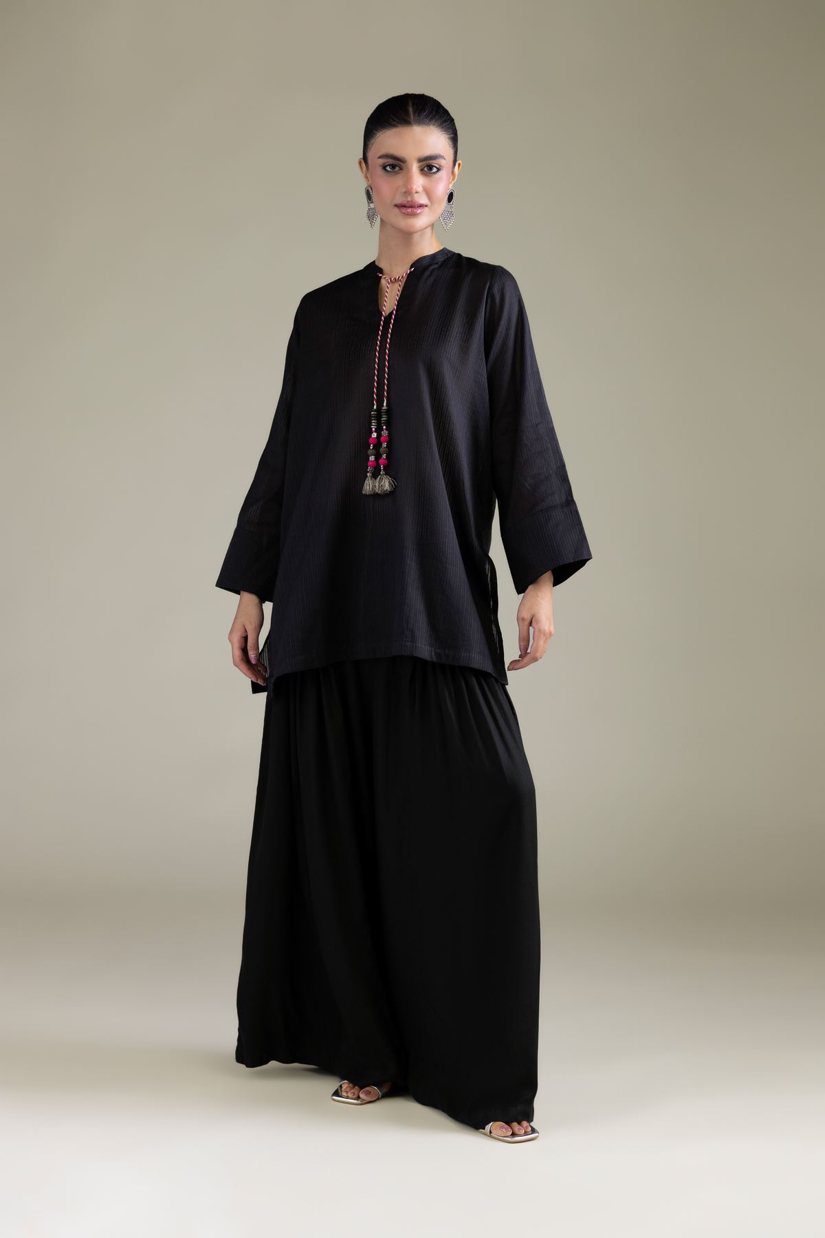 Dyed Cotton Dobby Short Black Kurta - 8-26-209-A-D1-VG