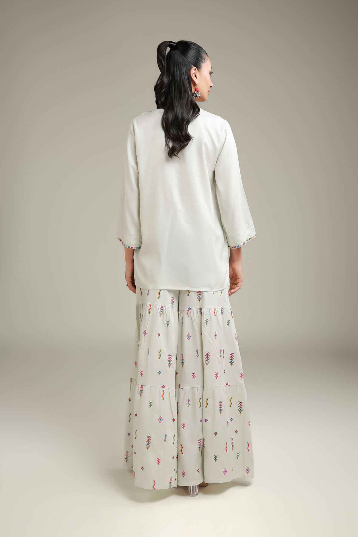Embroidered Viscose Crepe Short Embroidered Tunic - 6-26-103-A-A-VG