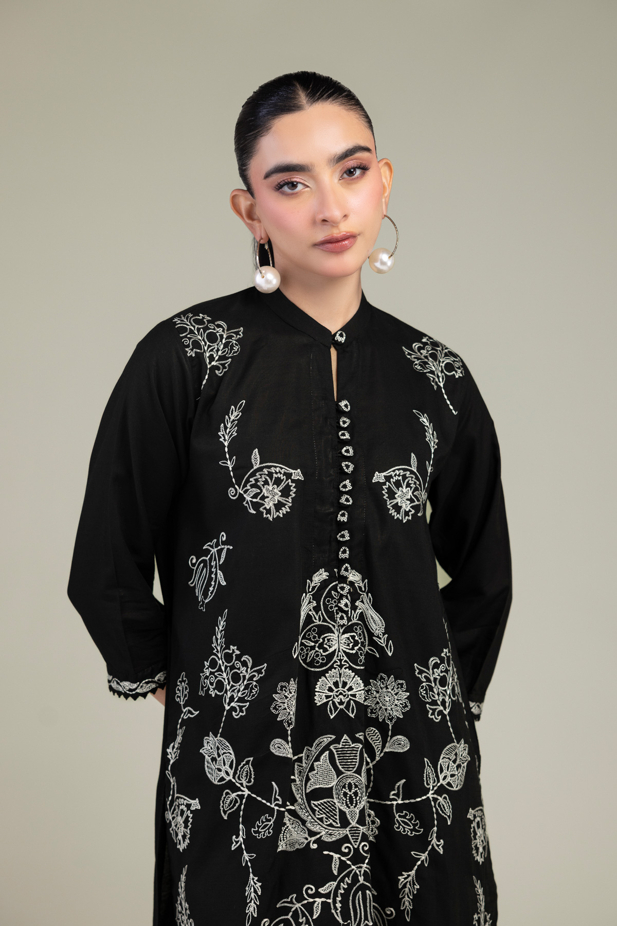 Embroidered Raw Silk Black Floral Kurta - 1-26-309-B-D1-VG