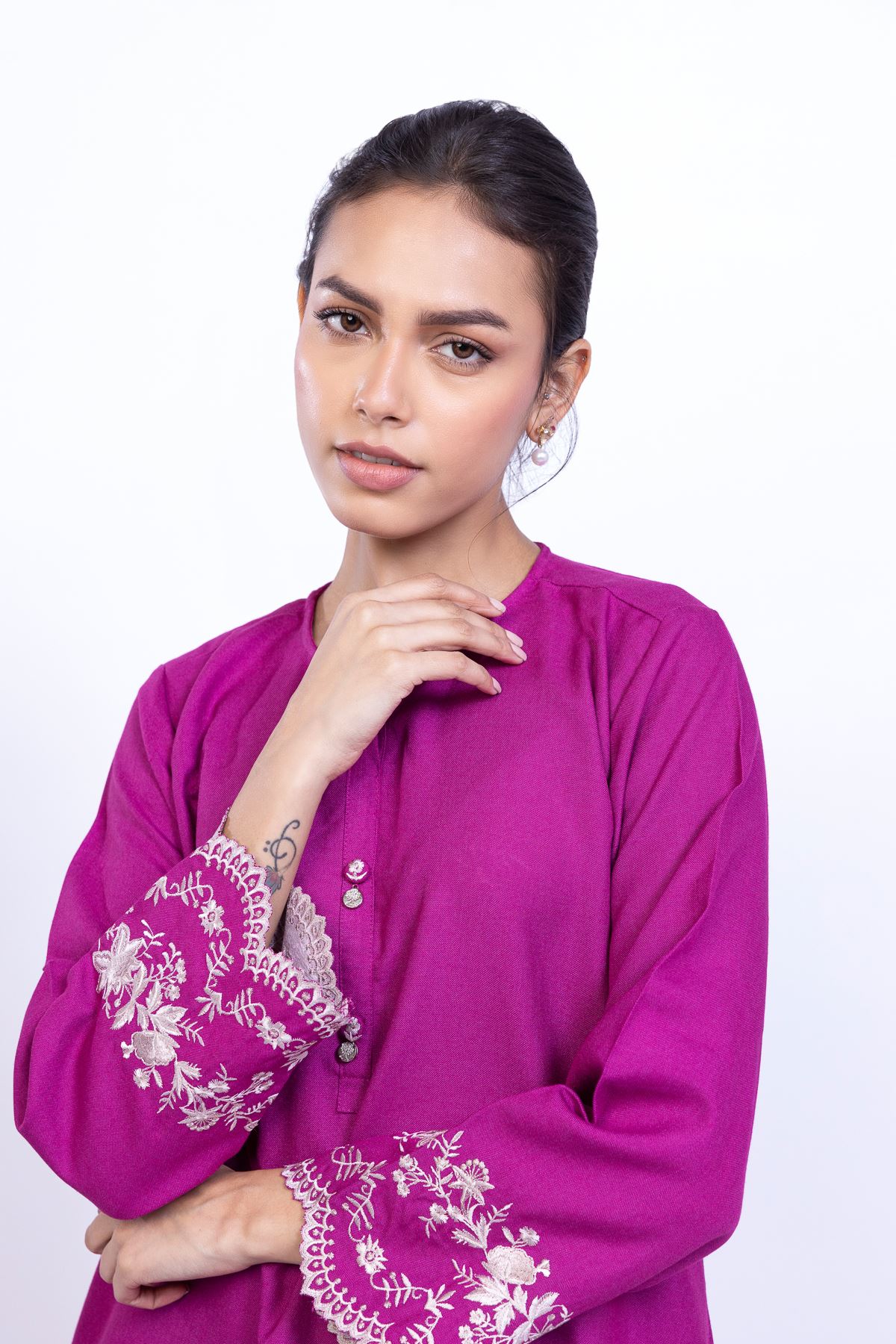 Embroidered Heavy Blended Viscose Kurta - 25-04EX14-07TA-VG