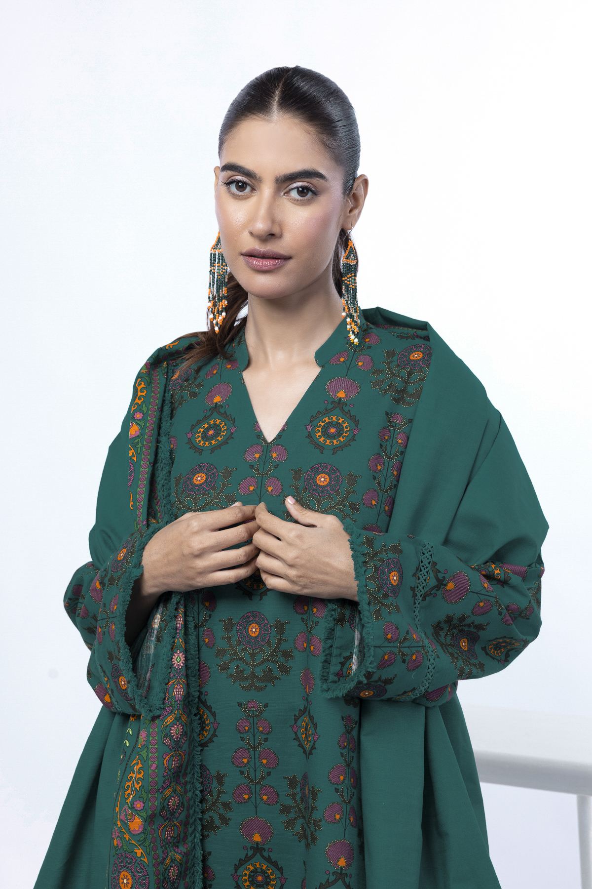 Printed Light Khaddar Fabrics 3 Piece - KW57A-VG