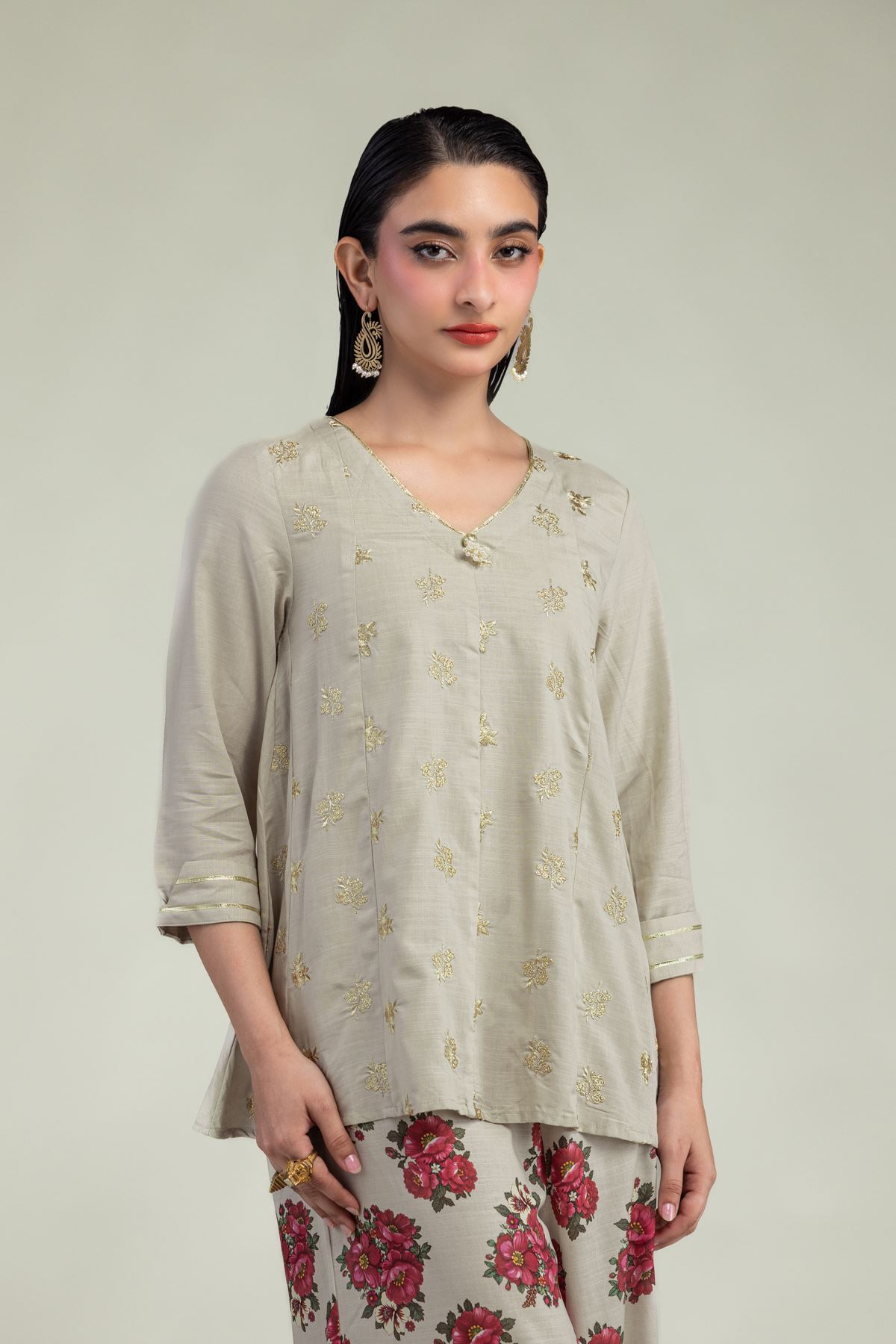 Embroidered Raw Silk Beige V-Neck Kurta - 2-26-201-A-A-VG