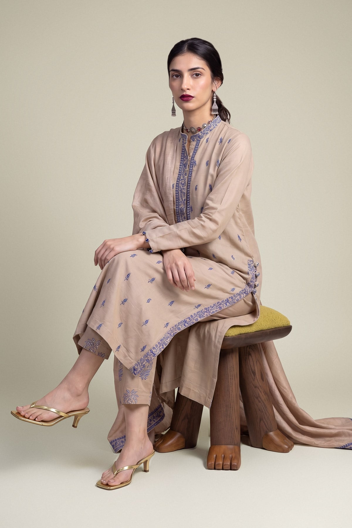 Embroidered Raw Silk Raw Silk Kurta - 1-26-309-B-D1-VG