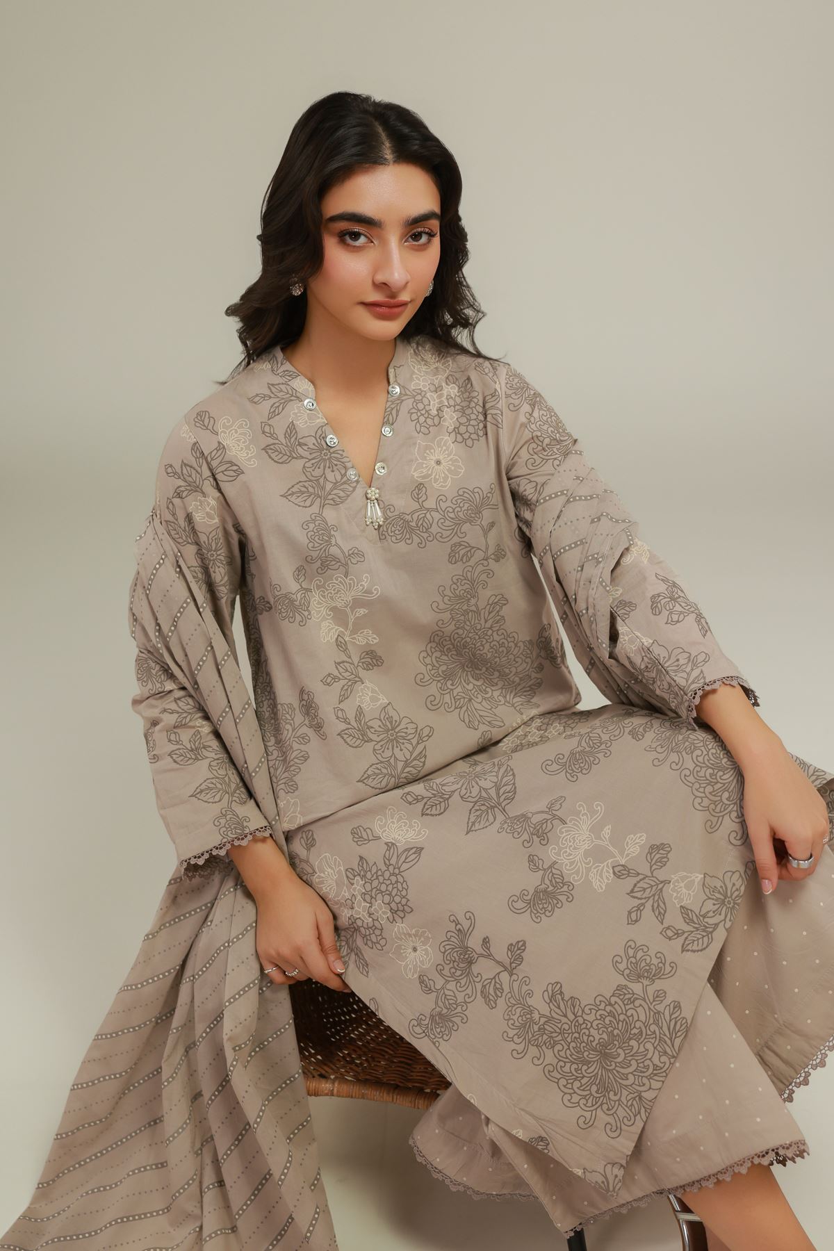 Lawn Summer Lawn Dupatta - 1-26-127-A-H-VG