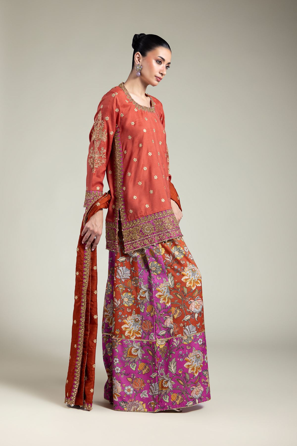 Embroidered Raw Silk Three-Piece Set - 5-26-104-F-E-VG