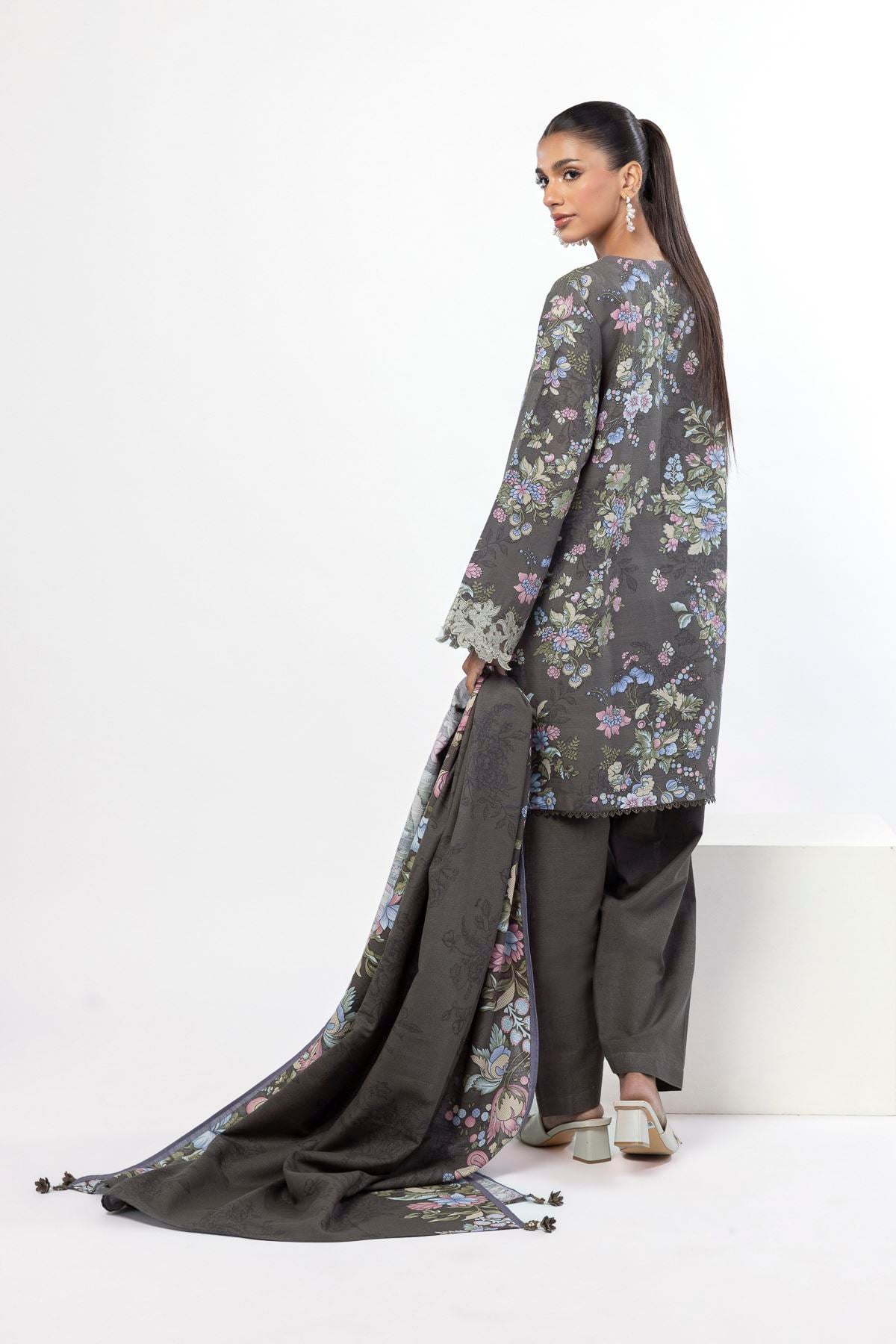 Embroidered Slub Cotton Tailored 3 Piece - CV06BST-VG