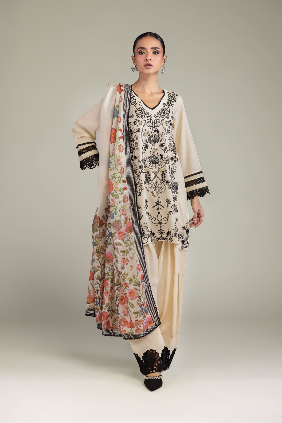 Embroidered Polyester Silk Floral Silk Dupatta - 2-26-209-A-H1-VG