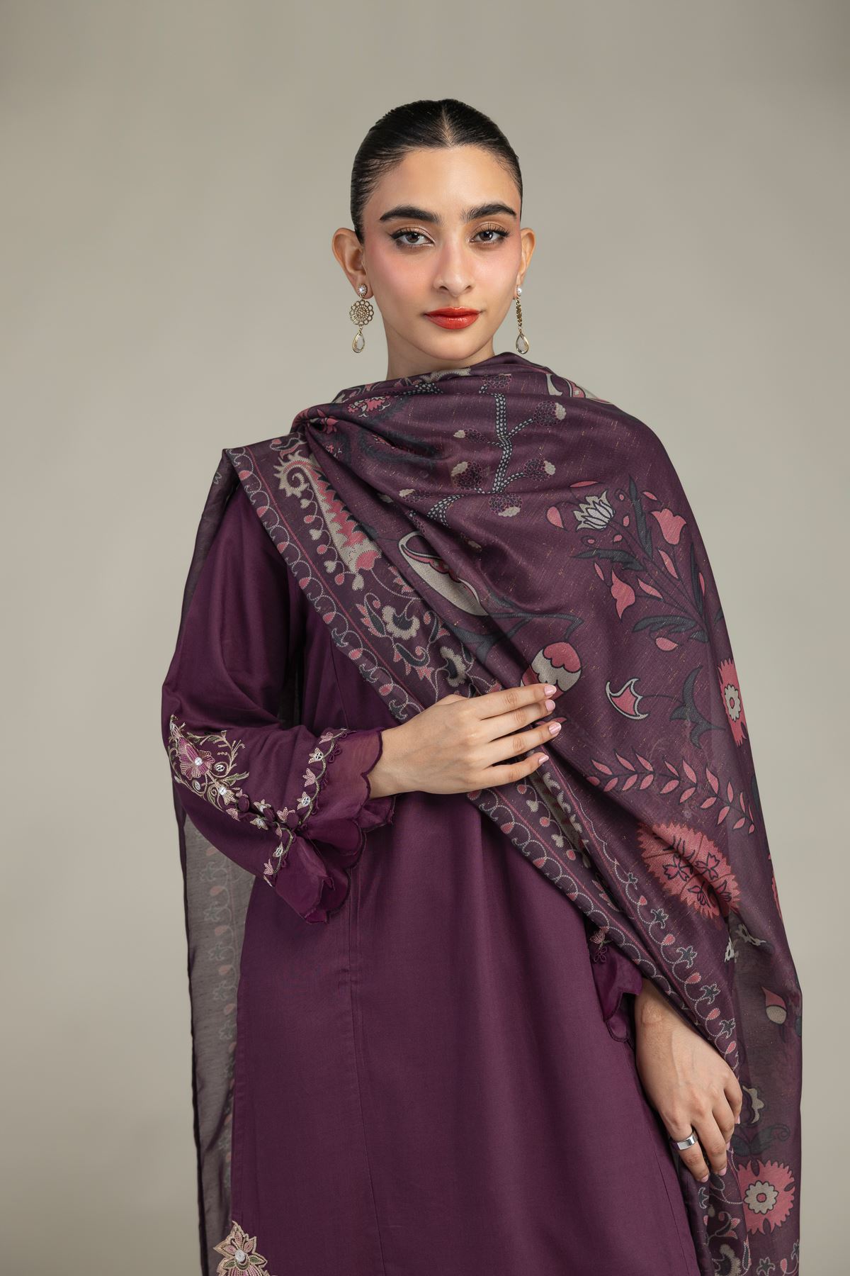 Embroidered Mesuri Floral Mesuri Dupatta - 2-26-210-A-B1-VG