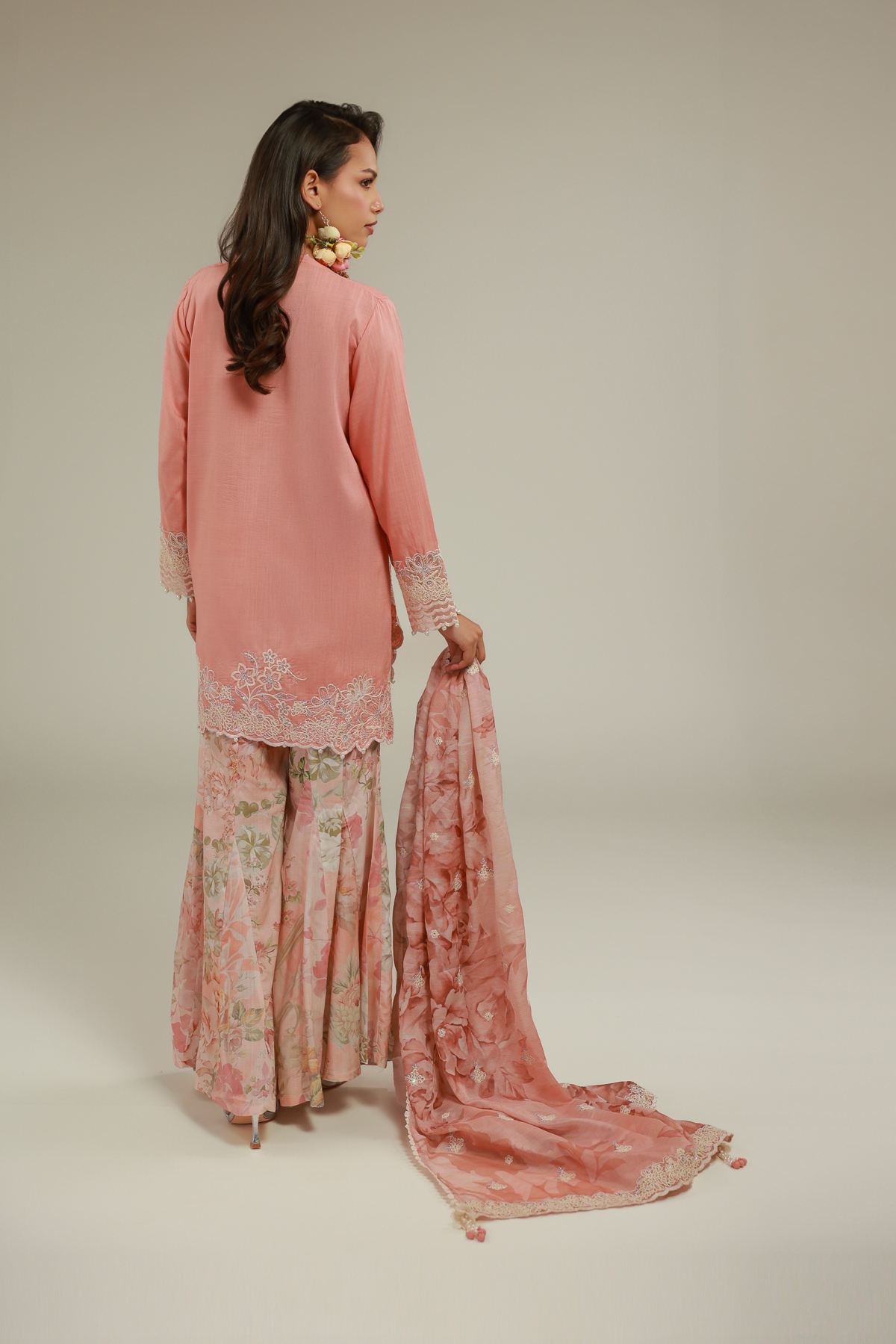 Embroidered Raw Silk Floral Kurta 3-piece - 1-26-129-A-C-VG