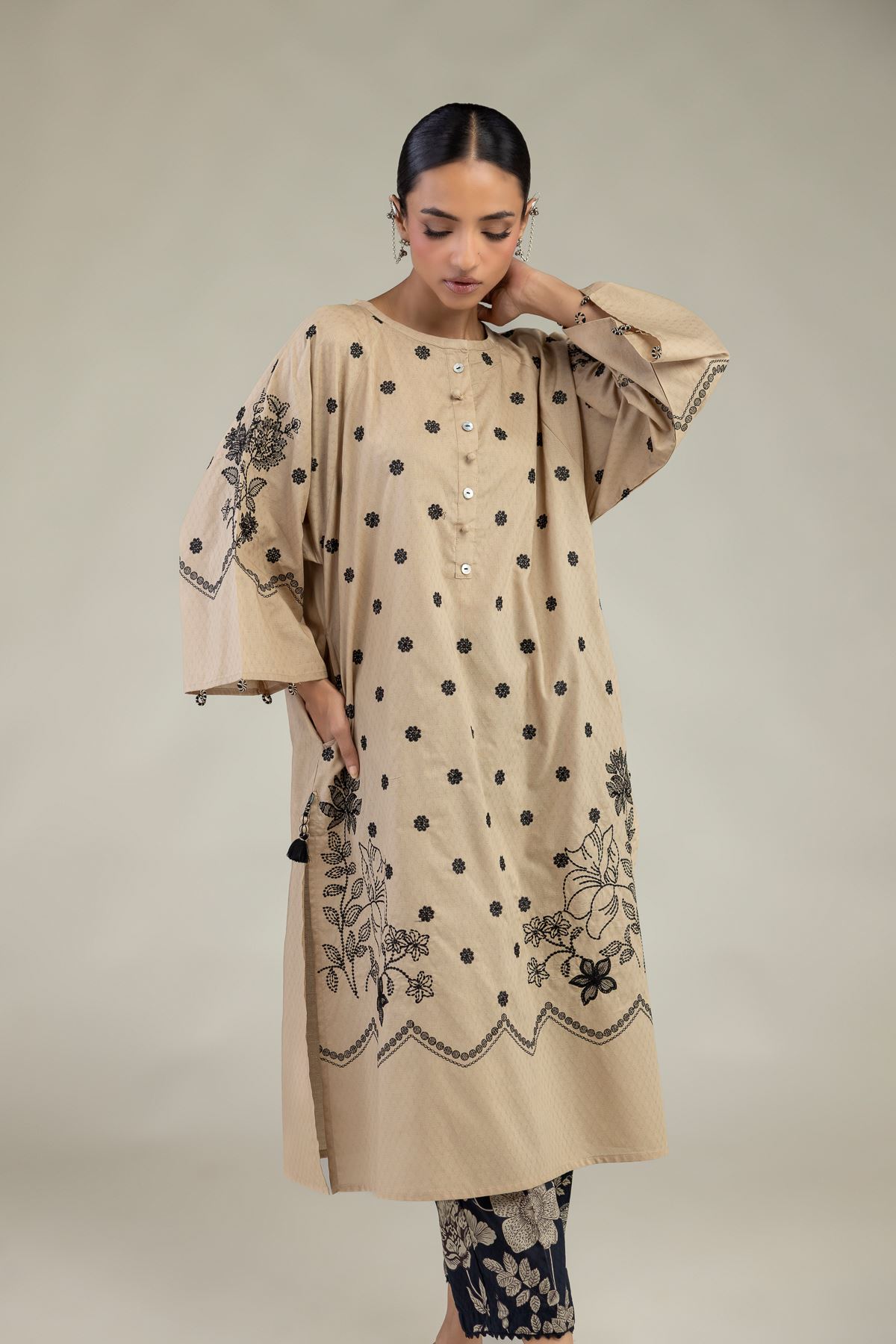 Embroidered Cotton Dobby Beige Cotton Kurta - 1-26-325-A-I1-VG