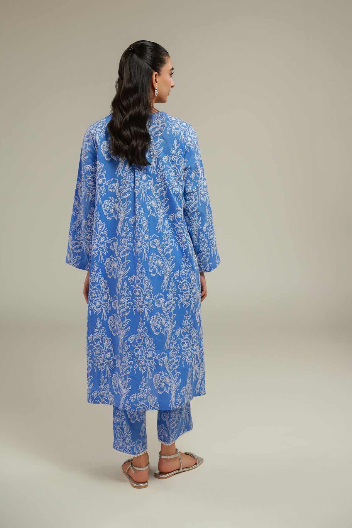 Cambric Floral Longline Kurta - 1-26-119-A-A-VG