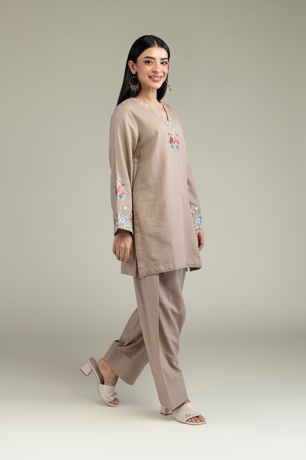 Dyed Cotton Dobby Beige Solid Pants - 1-26-219-A-H1-VG