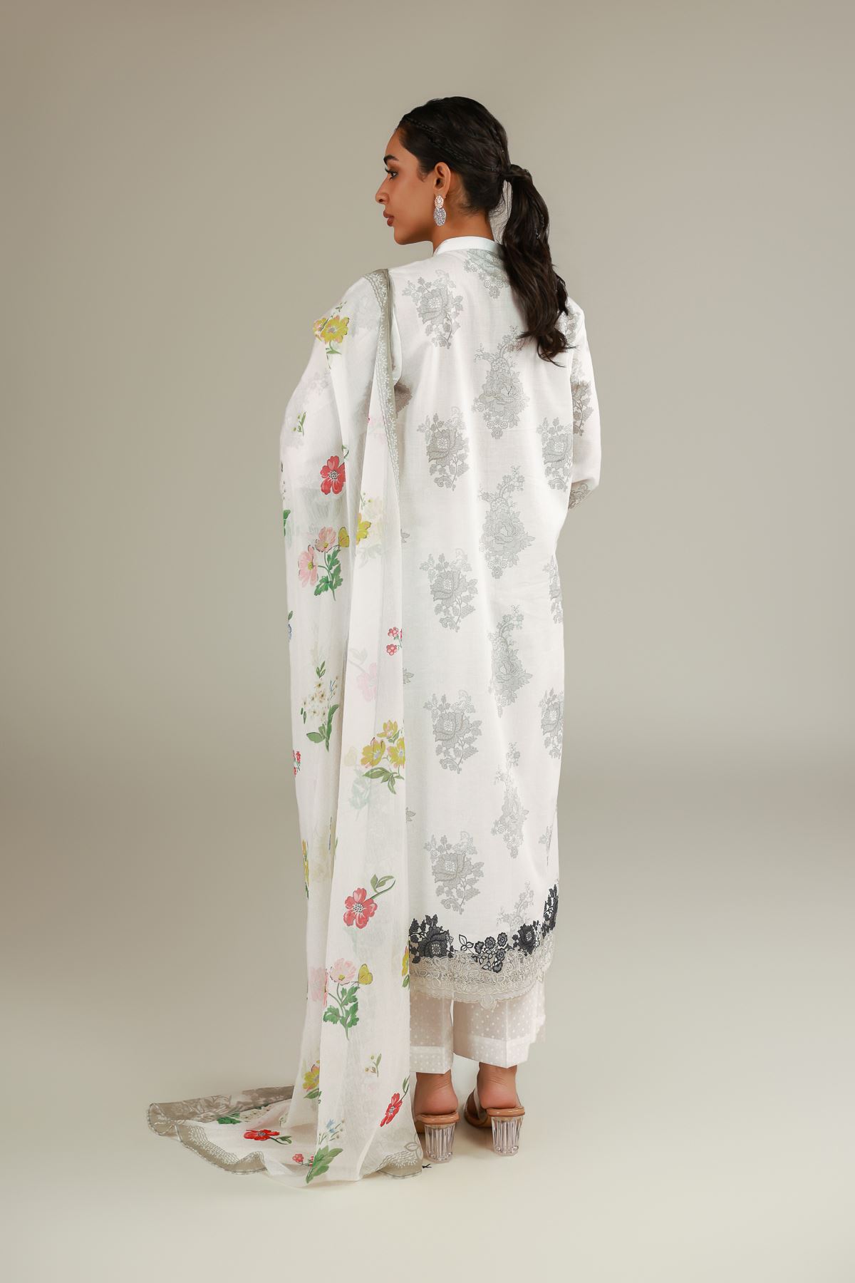 Embroidered Cambric Tailored 3-Piece Dress - T-A33-26-112FC1-VG
