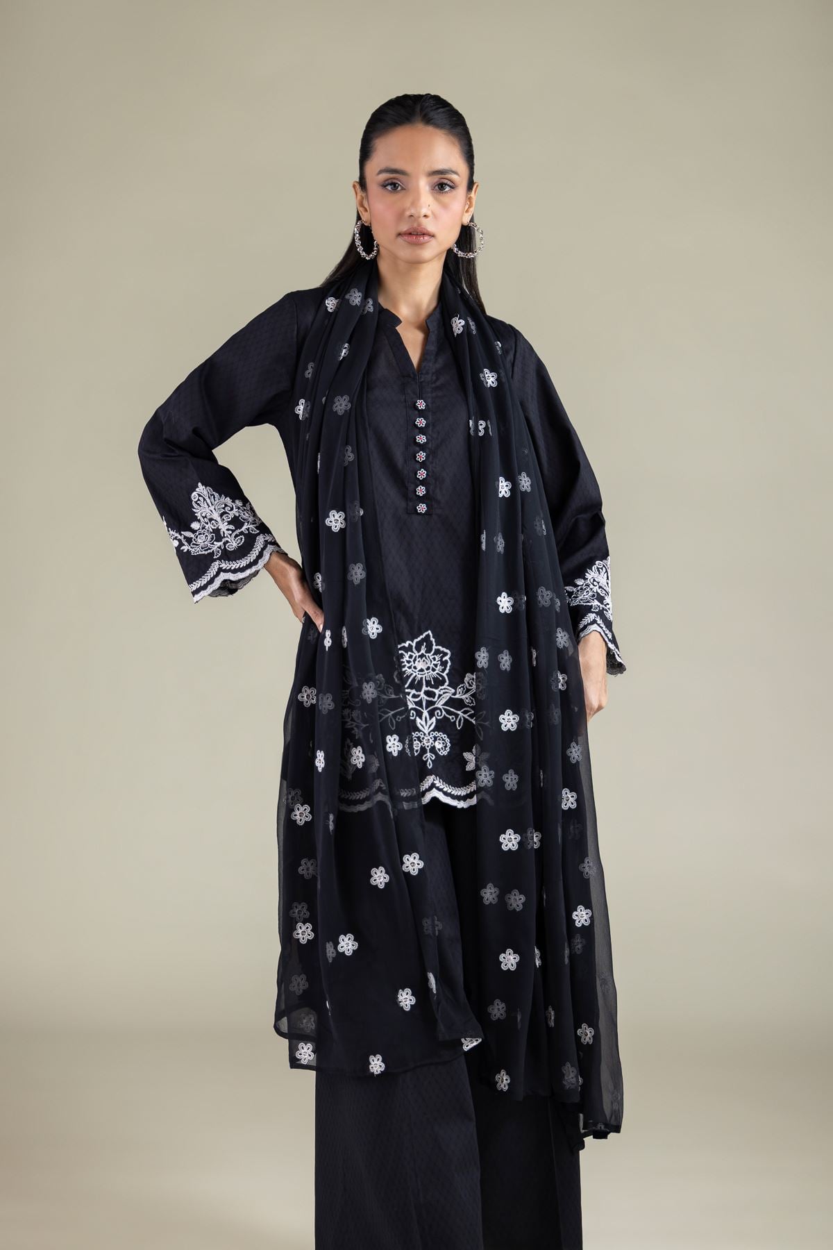 Embroidered Chiffon Floral Threadwork Dupatta - 1-26-146-A-E-VG