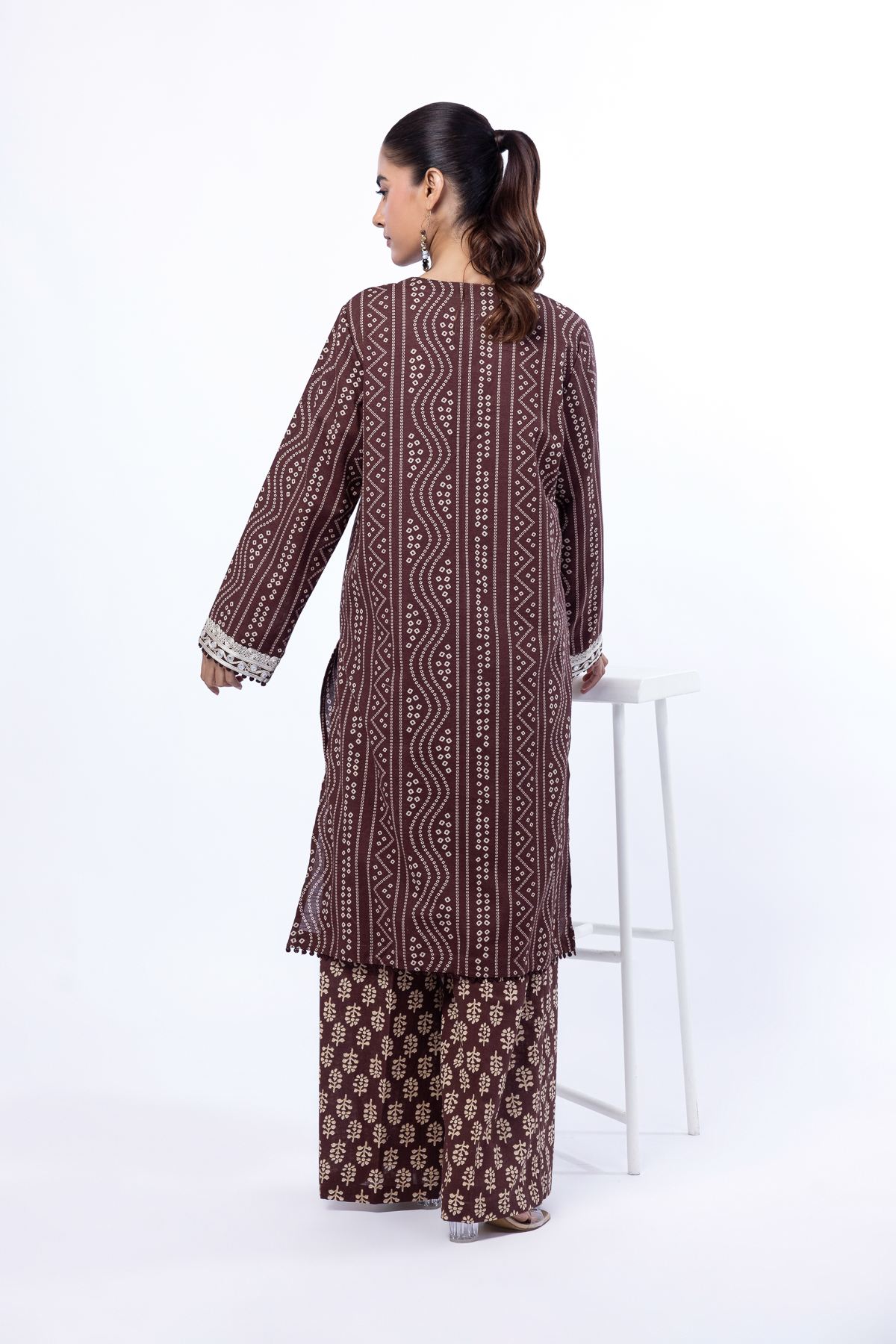 Embroidered Khaddar Tailored 2 Piece | Top and Bottom - LKW28AST-VG