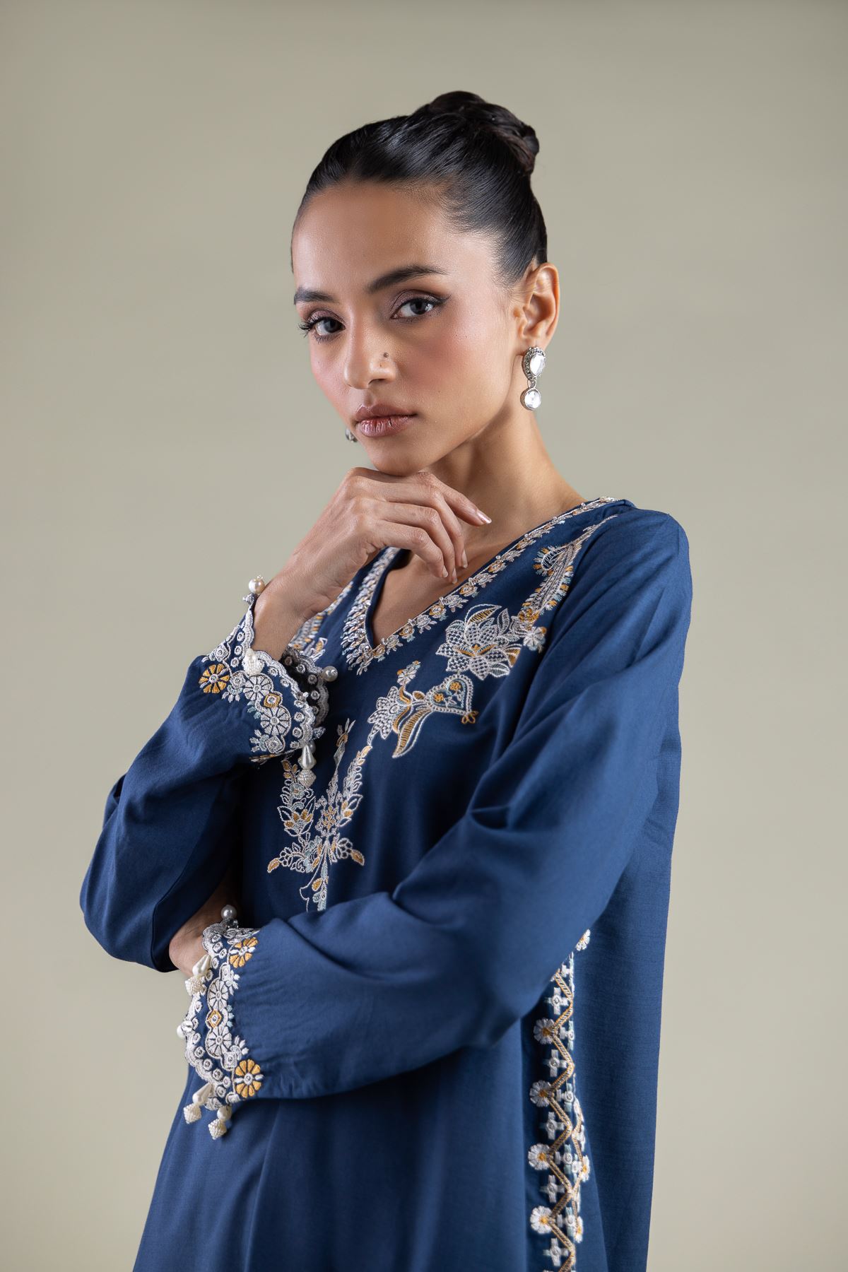 Embroidered Raw Silk Paisley V-Neck Kurta - 1-26-146-A-D-VG