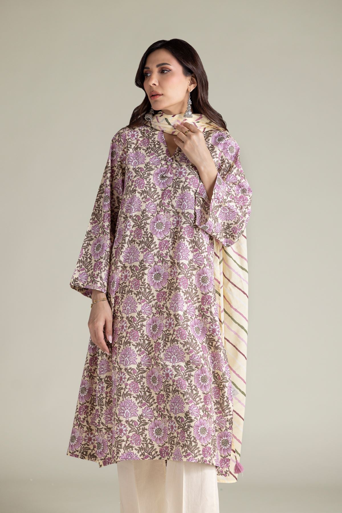 Embroidered Cambric Beige V-Neck Kurta - T-A112-26-108EC2-VG