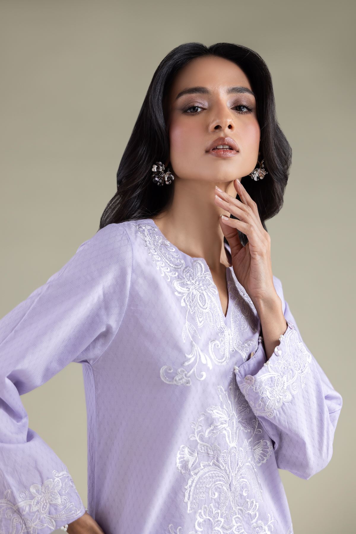Embroidered Cotton Dobby Thread Work Kurta - 1-26-115-A-B-VG
