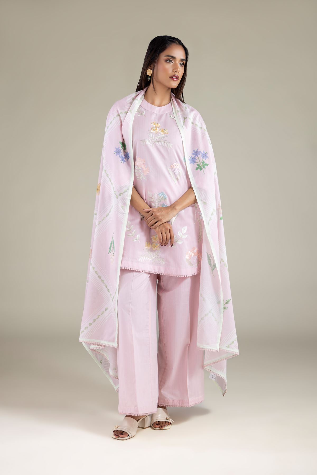 Embroidered Lawn Floral Dupatta - 1-26-114-A-G-VG