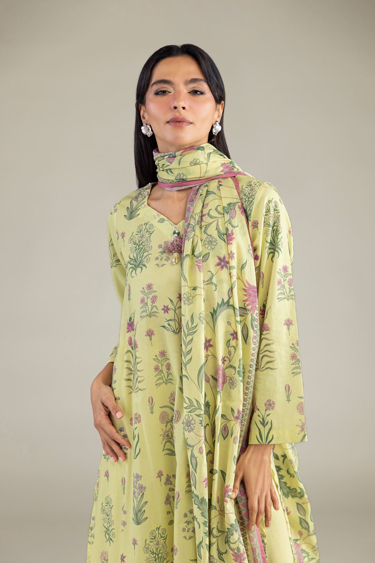 Printed Lawn Floral Lawn Dupatta - 1-26-305-C-H2-VG