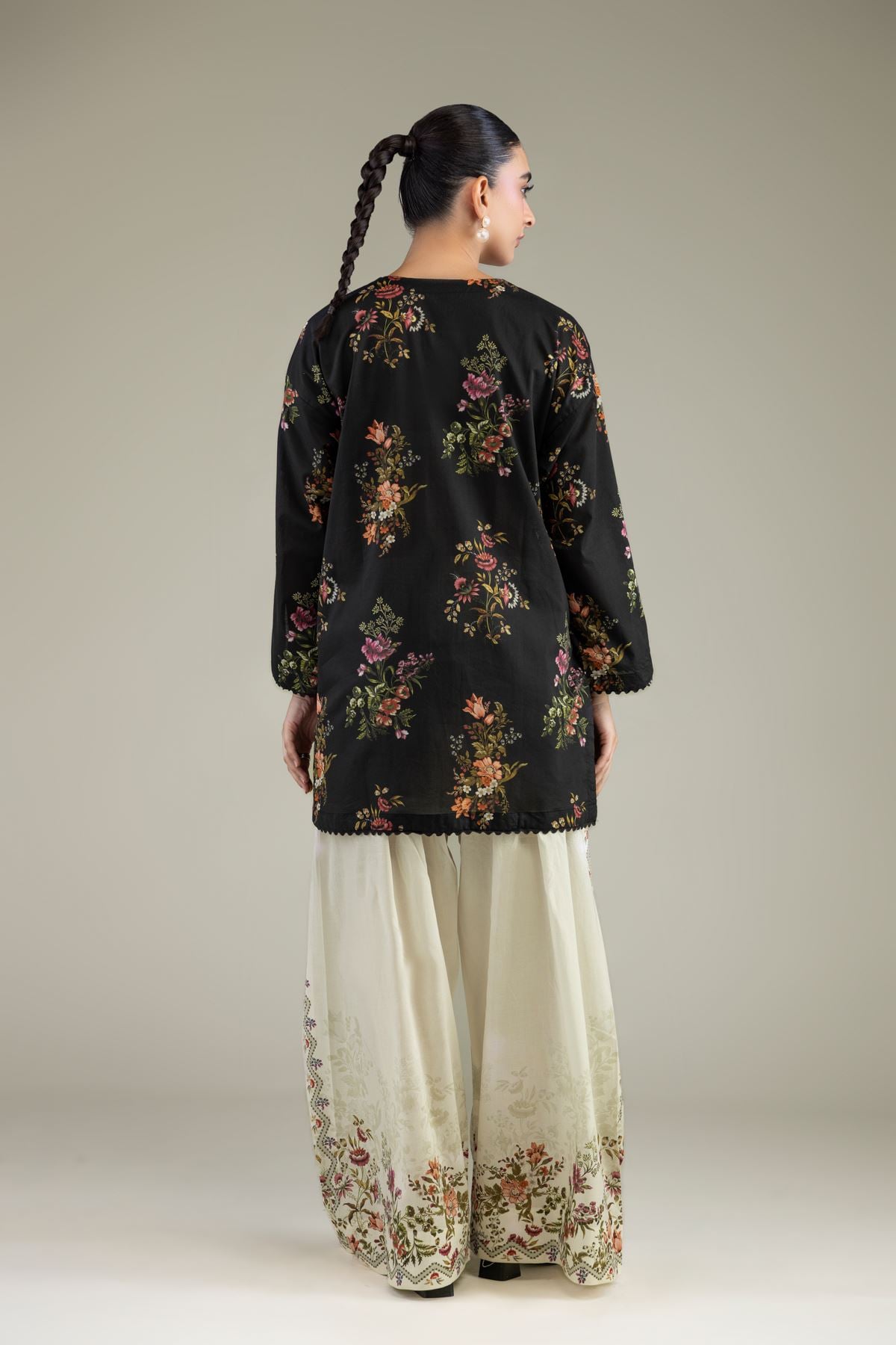 Printed Cambric Black Cambric Kurta - B1-2-26-106-A-C-VG