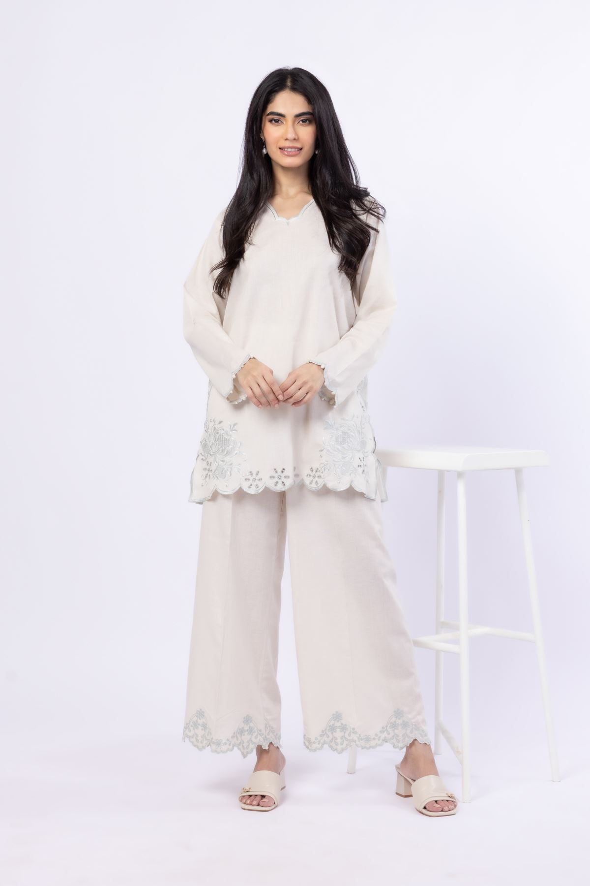 Embroidered Linen Cotton Kurta - 25-09-11E14-08TA-VG