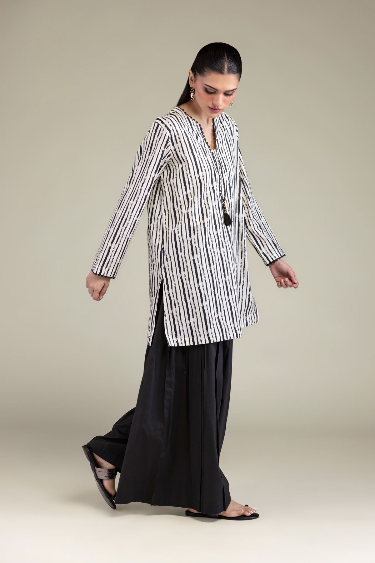 Printed Cotton Viscose Solid Cotton Pants - 1-26-206-A-I1-VG