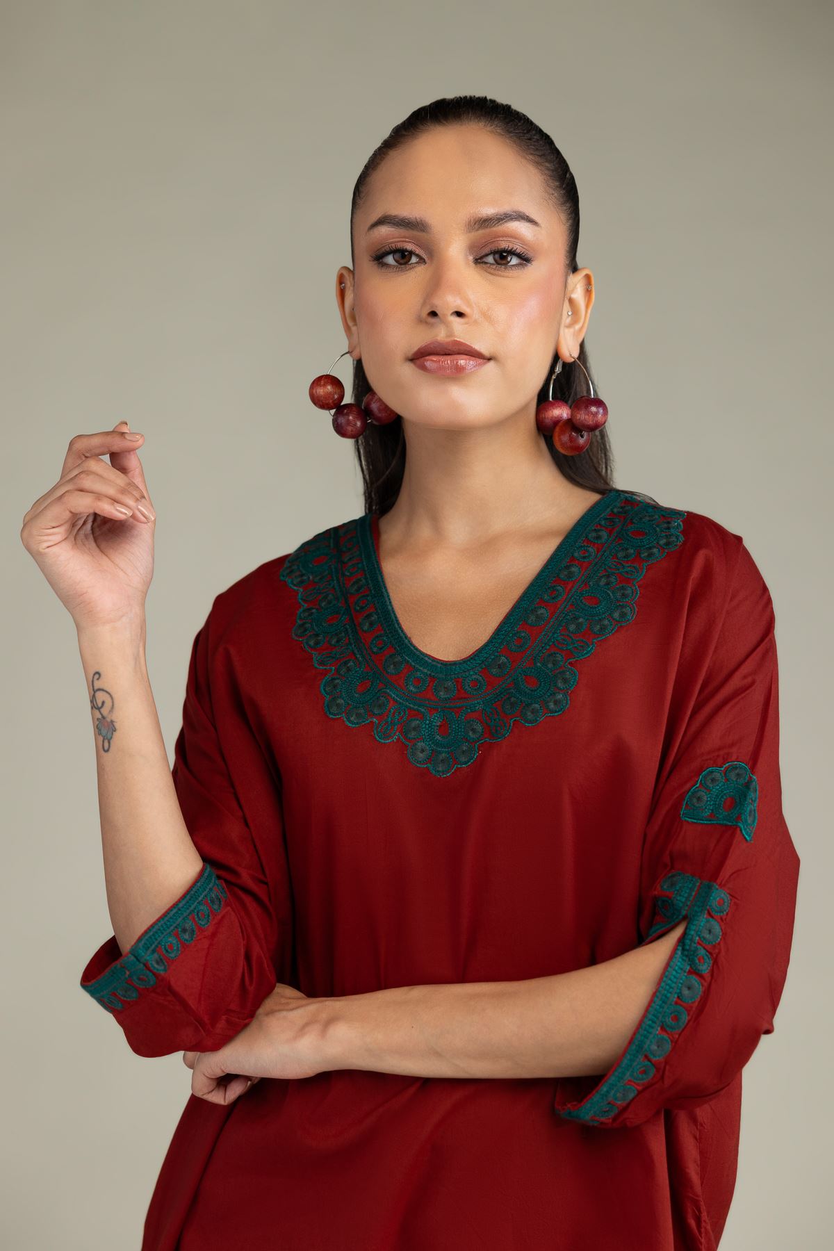 Embroidered Cambric Solid Cambric Kurta - 12-26-301-A-I1-VG
